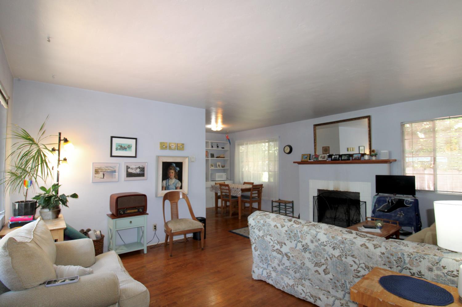 736 E Andrews Ave, Fresno, CA 93704