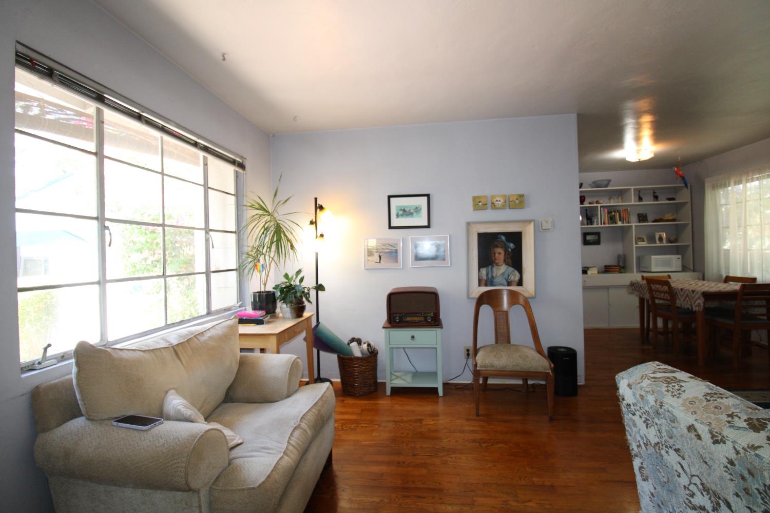 736 E Andrews Ave, Fresno, CA 93704