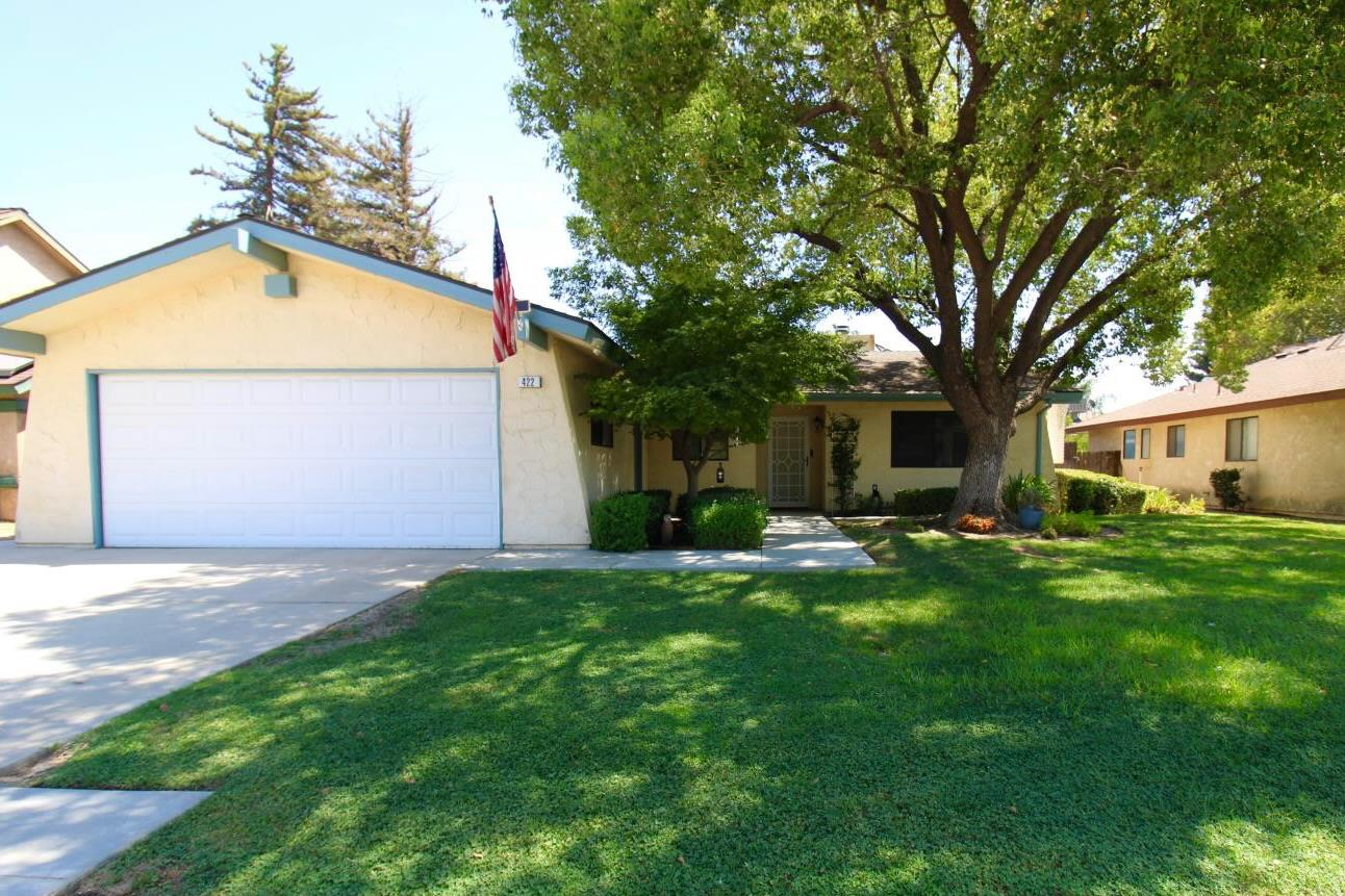422 N Purdue Ave, Fresno, CA 93727