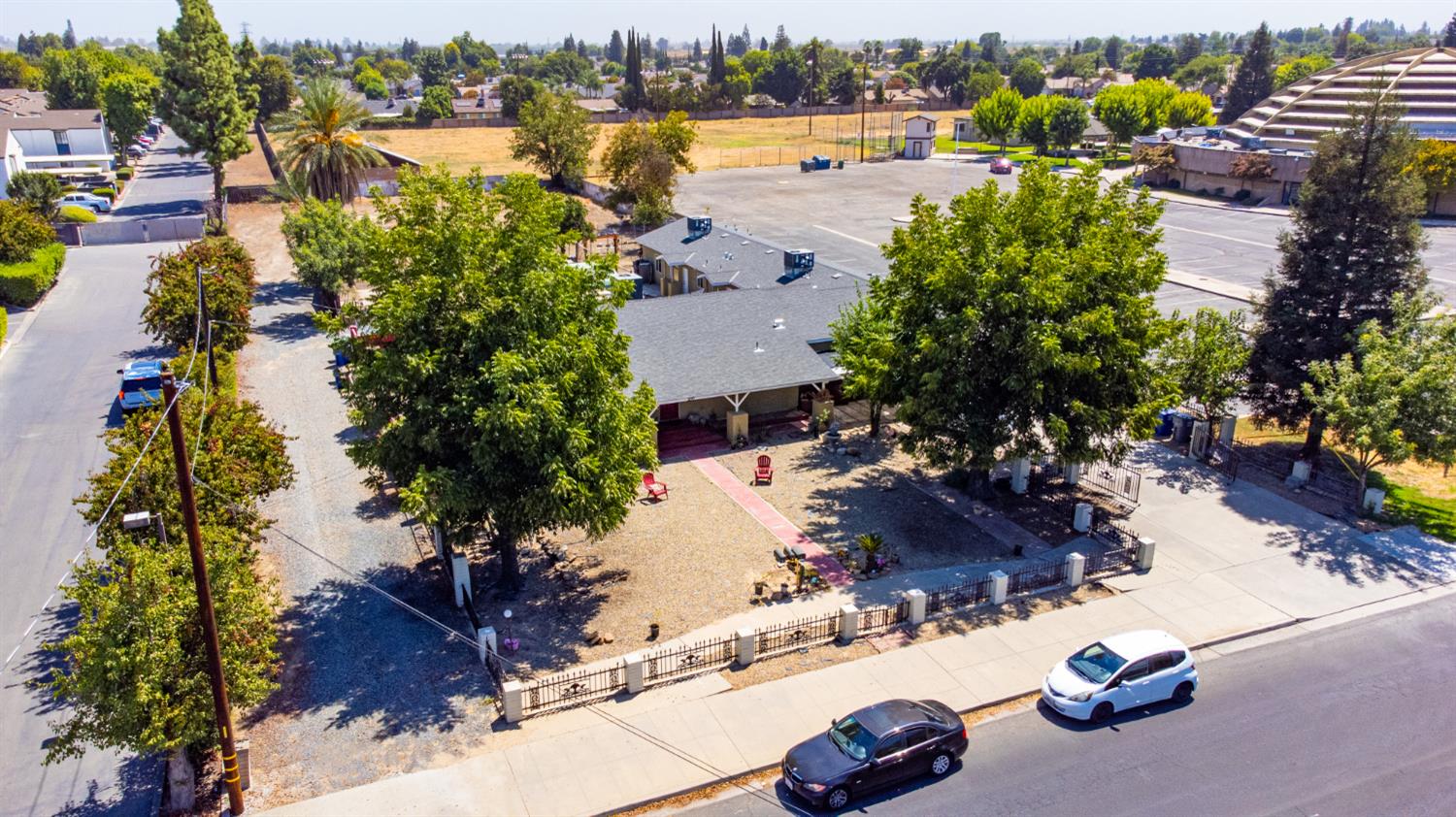 3280 Mccall Ave, Selma, CA 93662