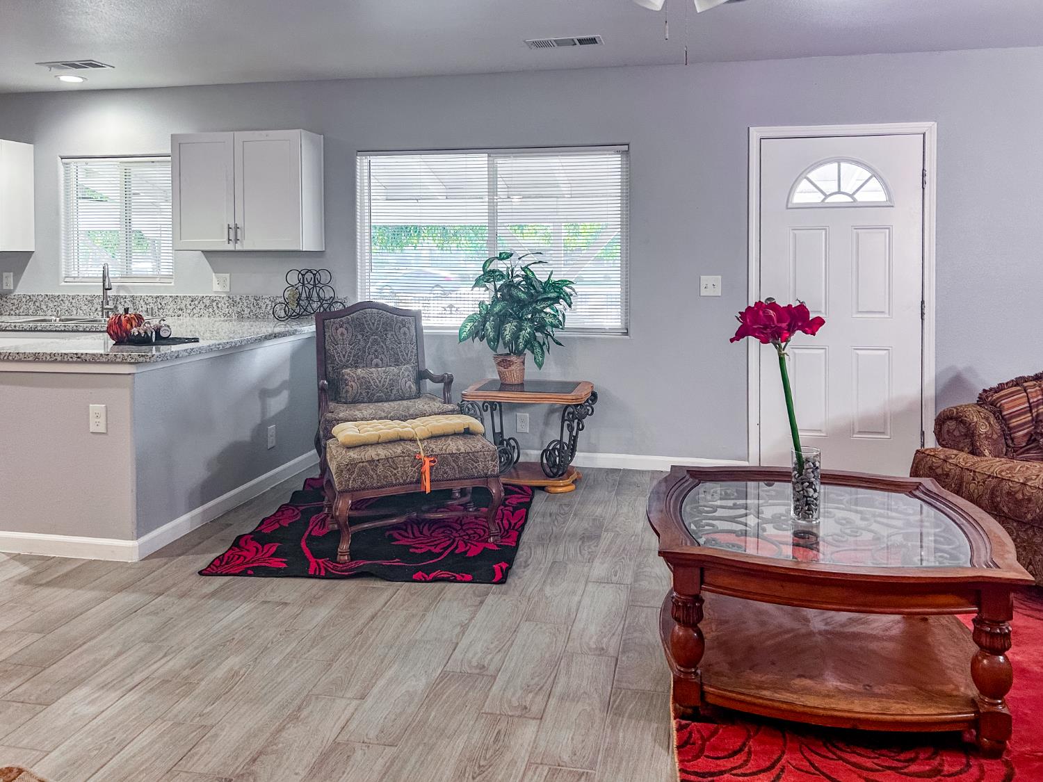 3280 Mccall Ave, Selma, CA 93662