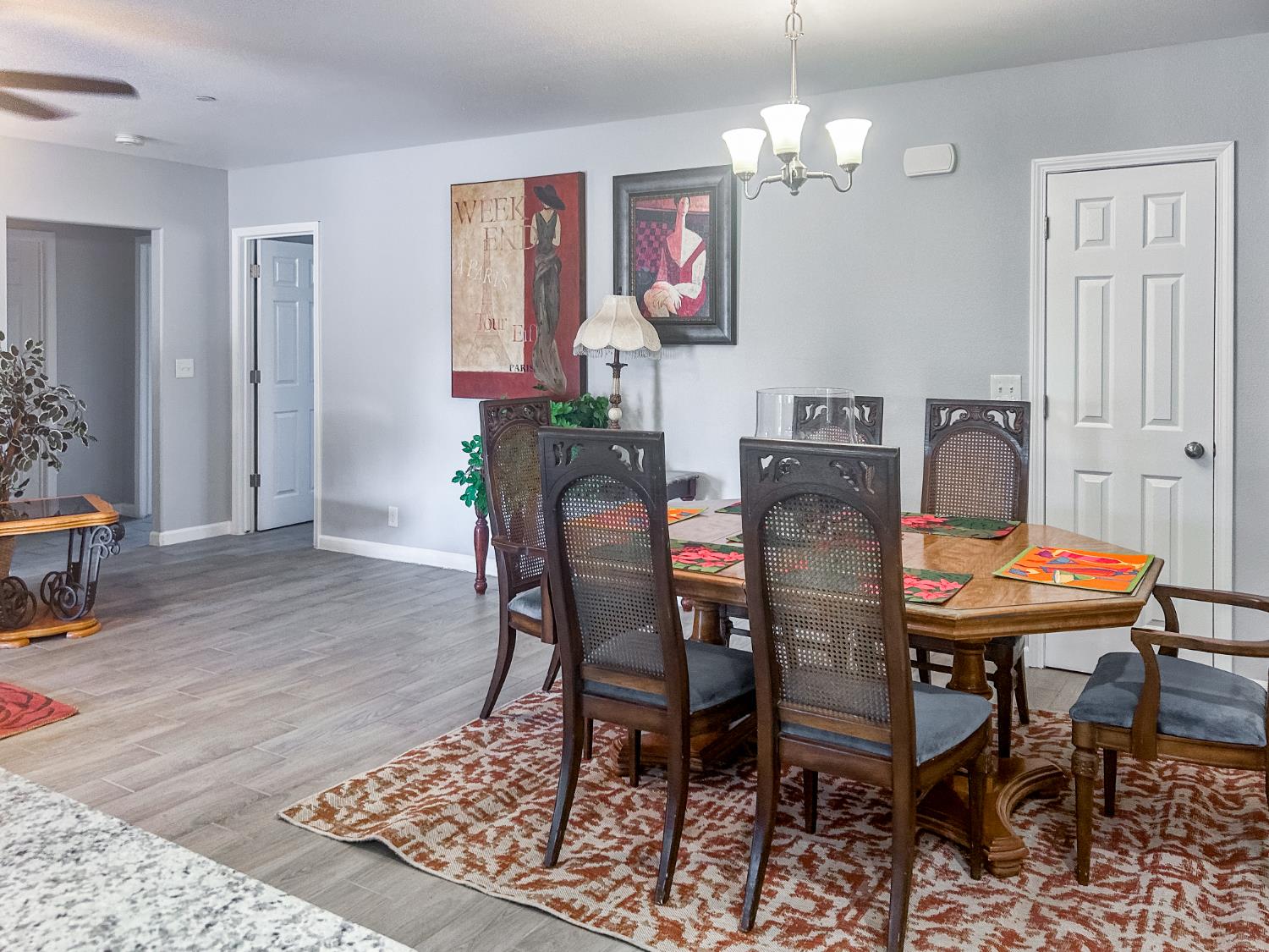 3280 Mccall Ave, Selma, CA 93662