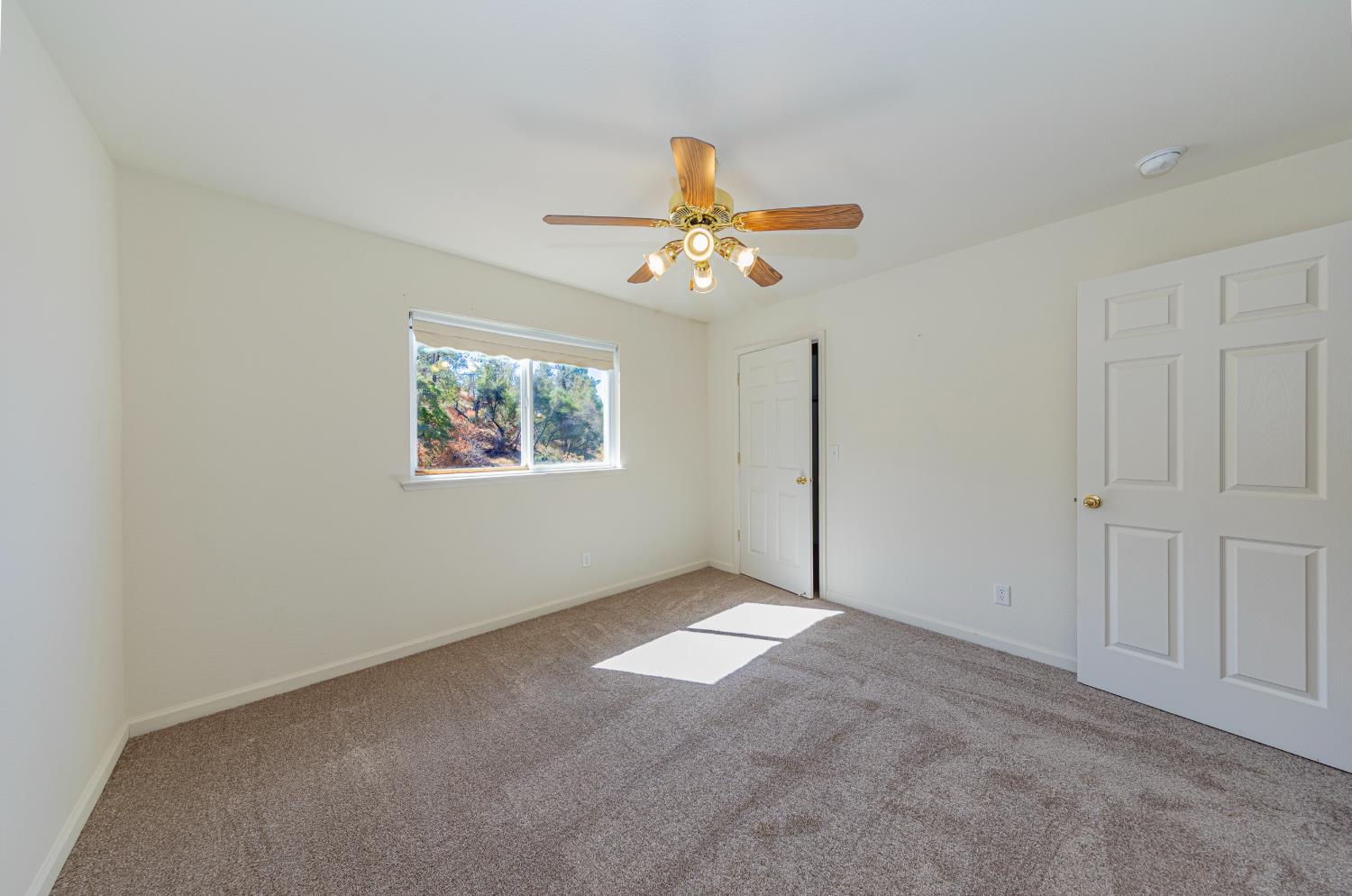 33322 Lucky Ridge Pl, Coarsegold, CA 93614