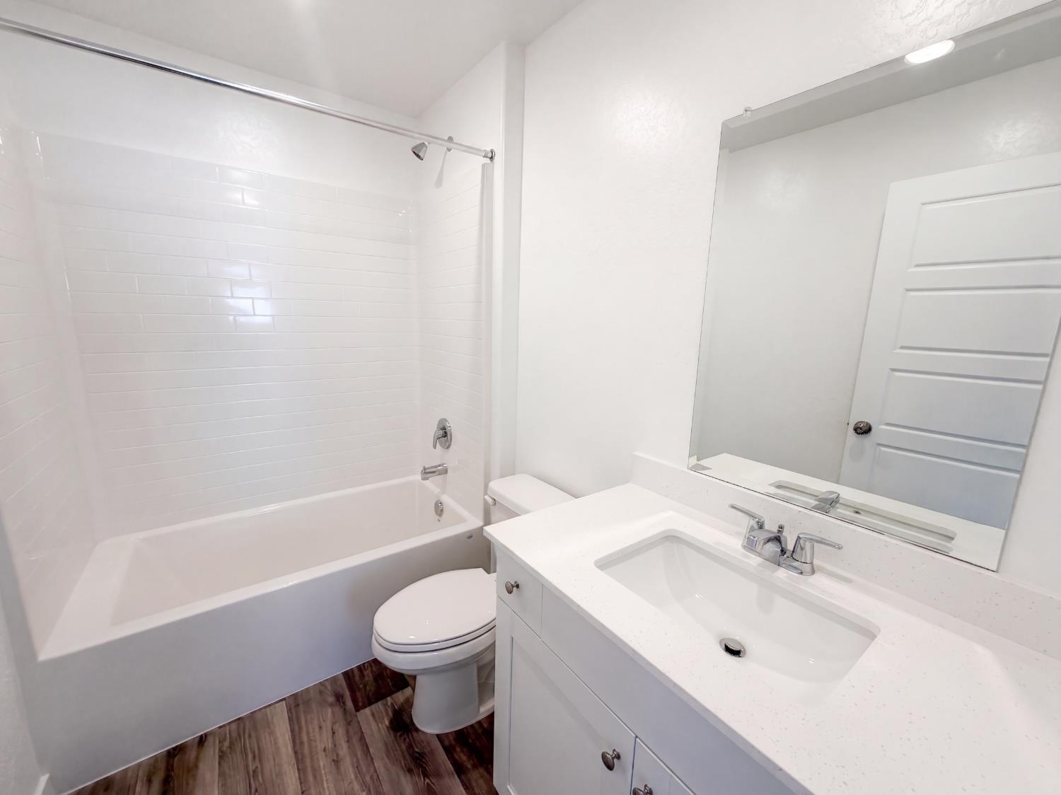 3261 Carambola Ave, Clovis, CA 93619