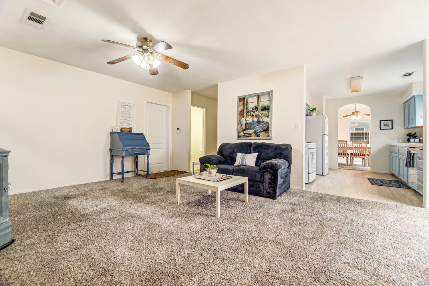 699 Haliburton Way, Coalinga, CA 93210