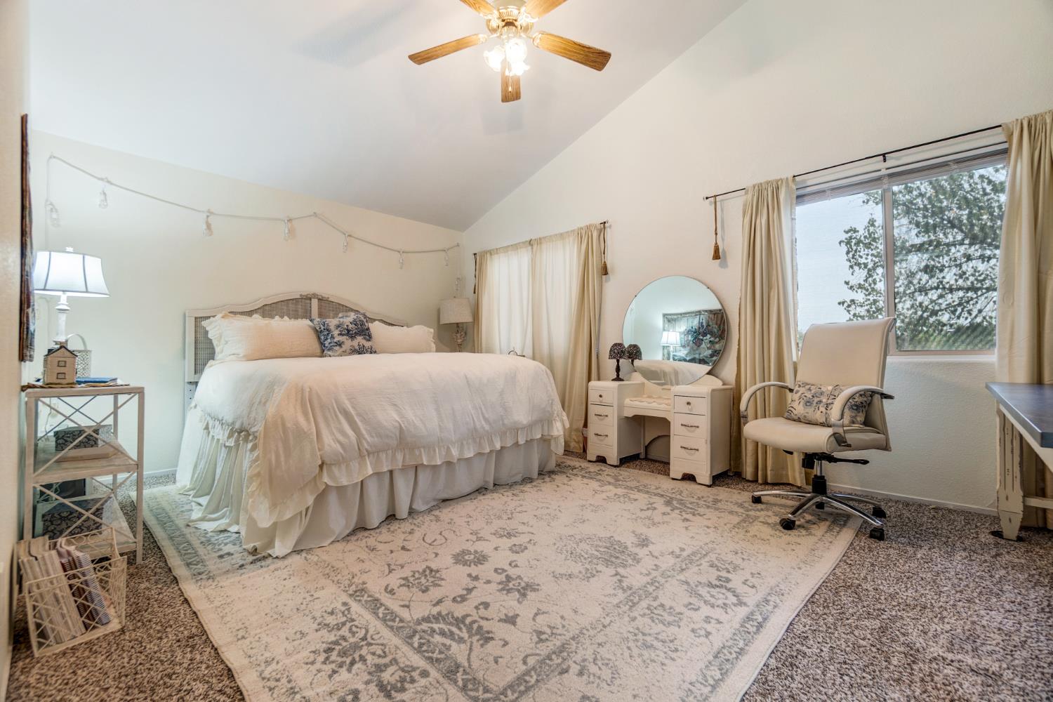 699 Haliburton Way, Coalinga, CA 93210