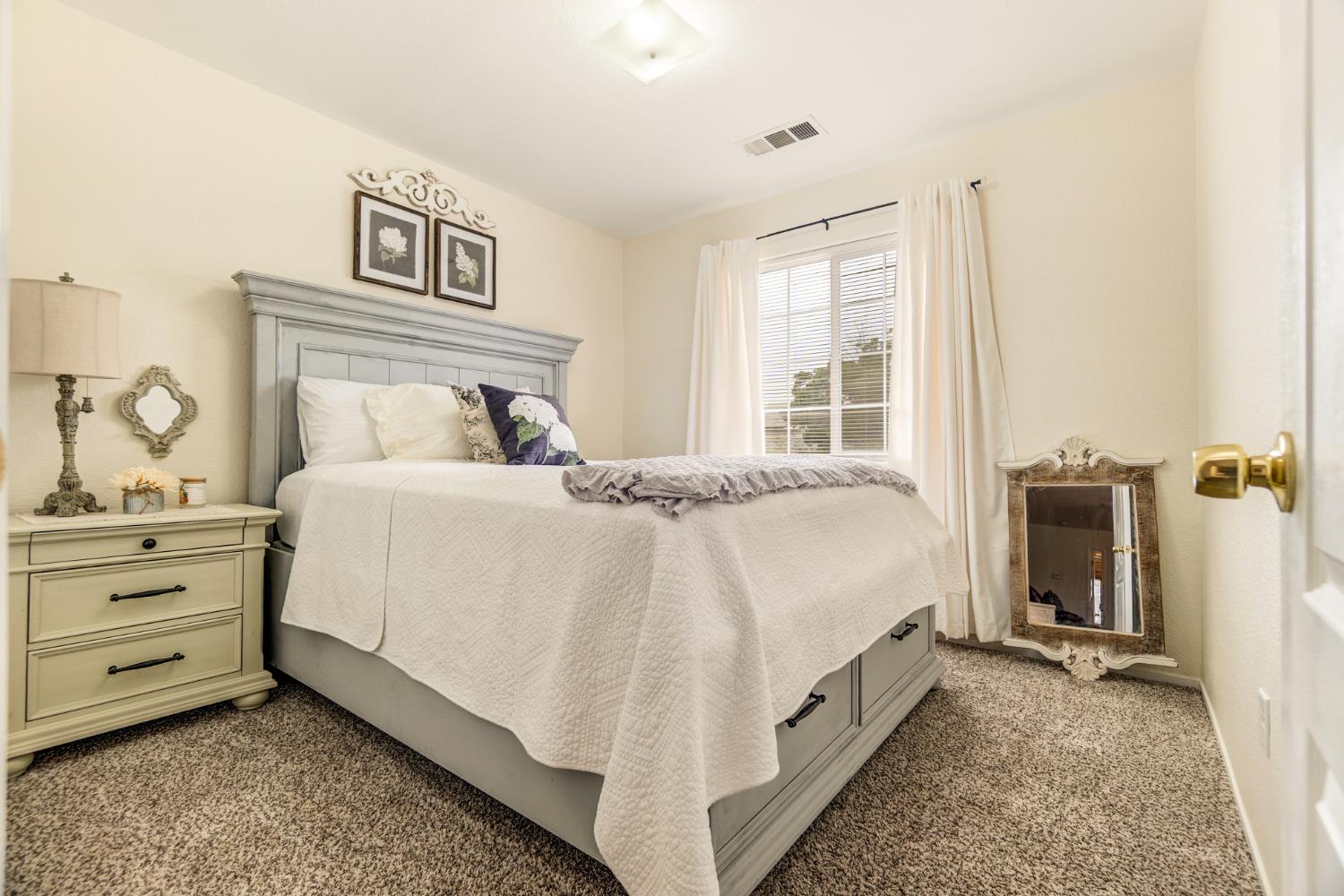 699 Haliburton Way, Coalinga, CA 93210