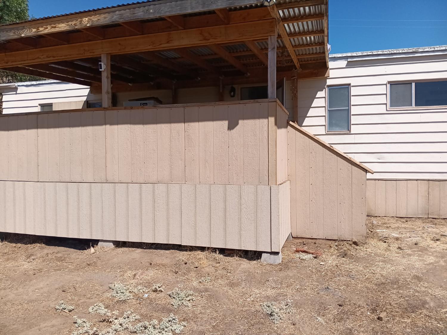 45682 Columbine Ln, Yokuts Valley, CA 93675