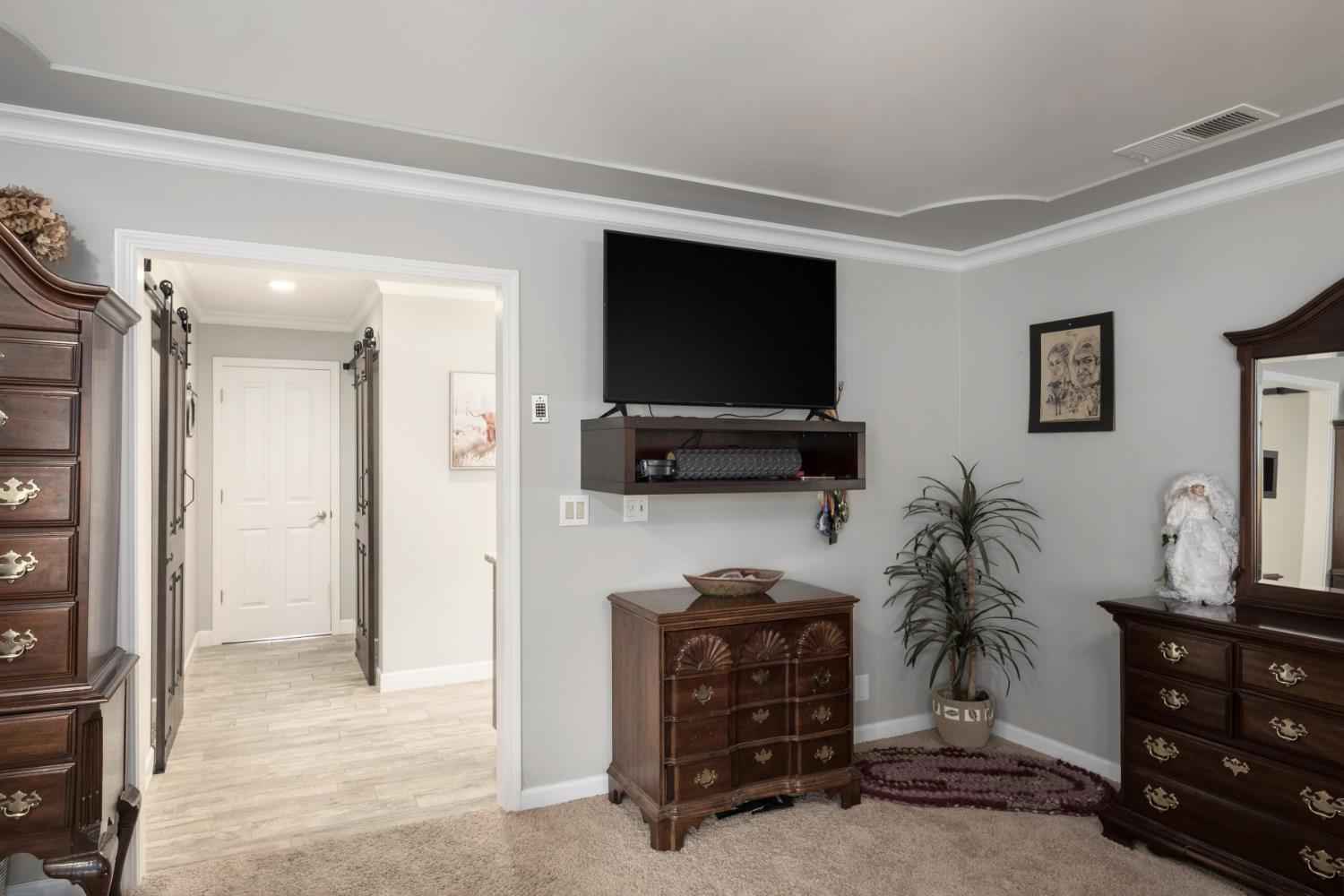 3030 Bonander Ave, Kingsburg, CA 93631