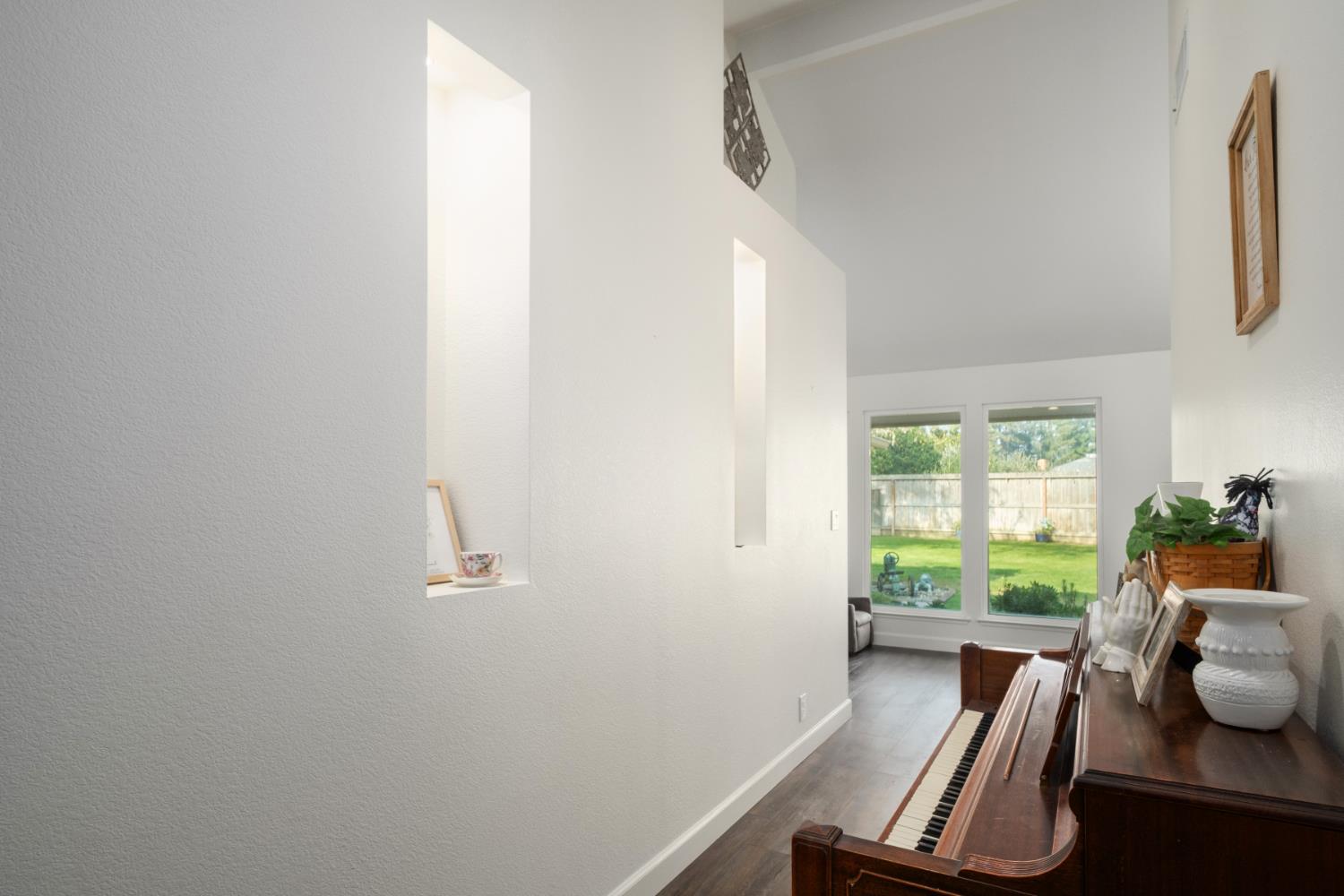 3030 Bonander Ave, Kingsburg, CA 93631