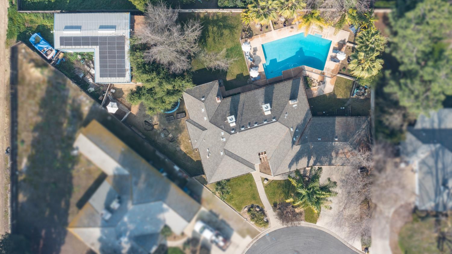 3030 Bonander Ave, Kingsburg, CA 93631