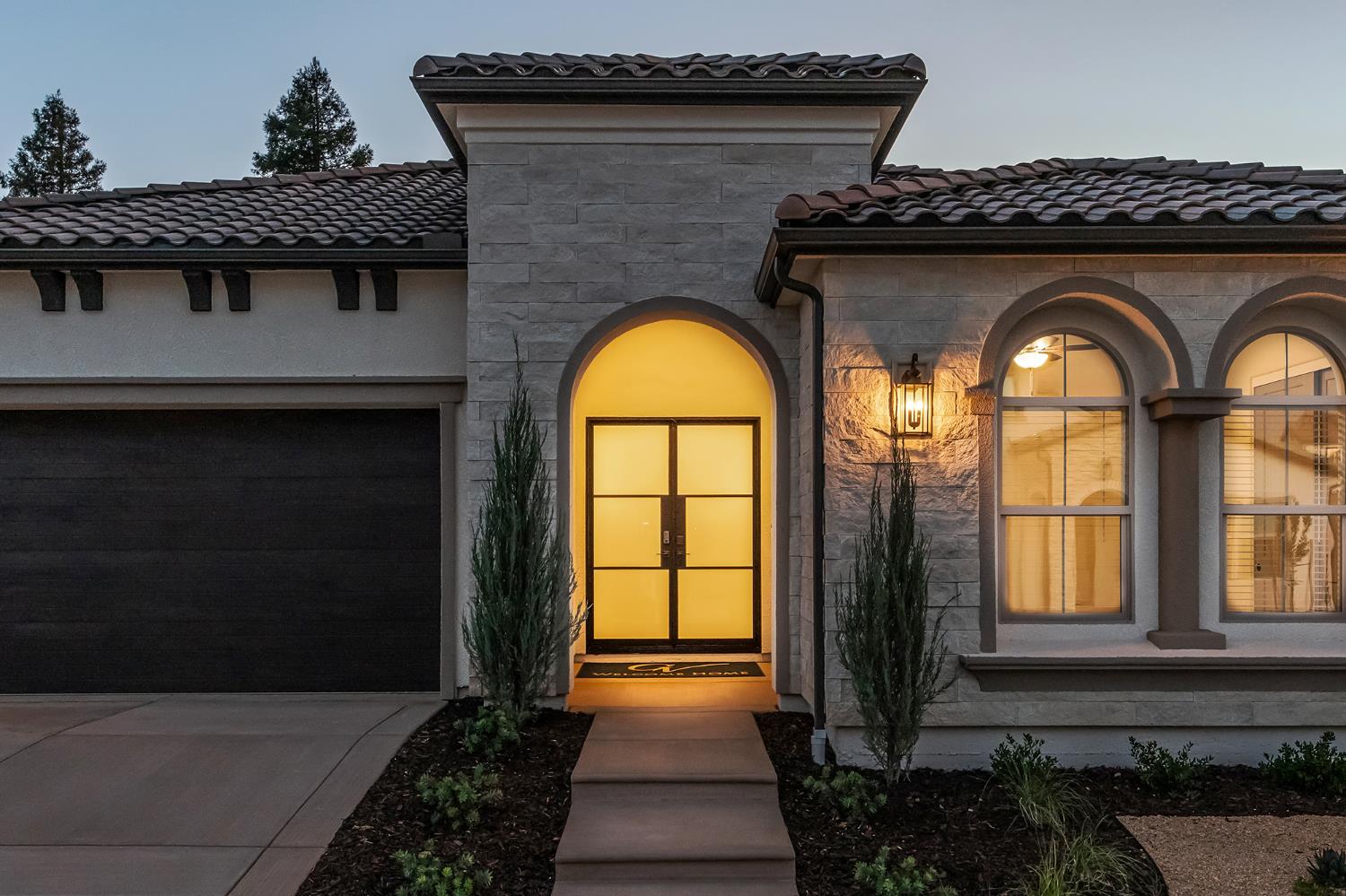 11709 N Via Ravenna Dr, Fresno, CA 93730
