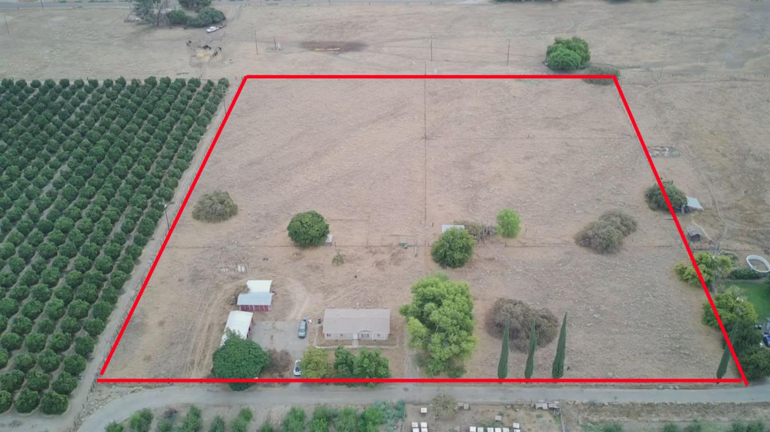 33576 Road 220 #A, Woodlake, CA 93286