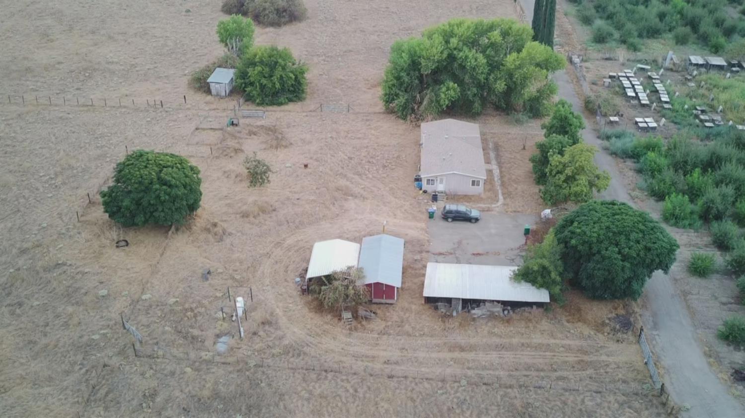 33576 Road 220 #A, Woodlake, CA 93286