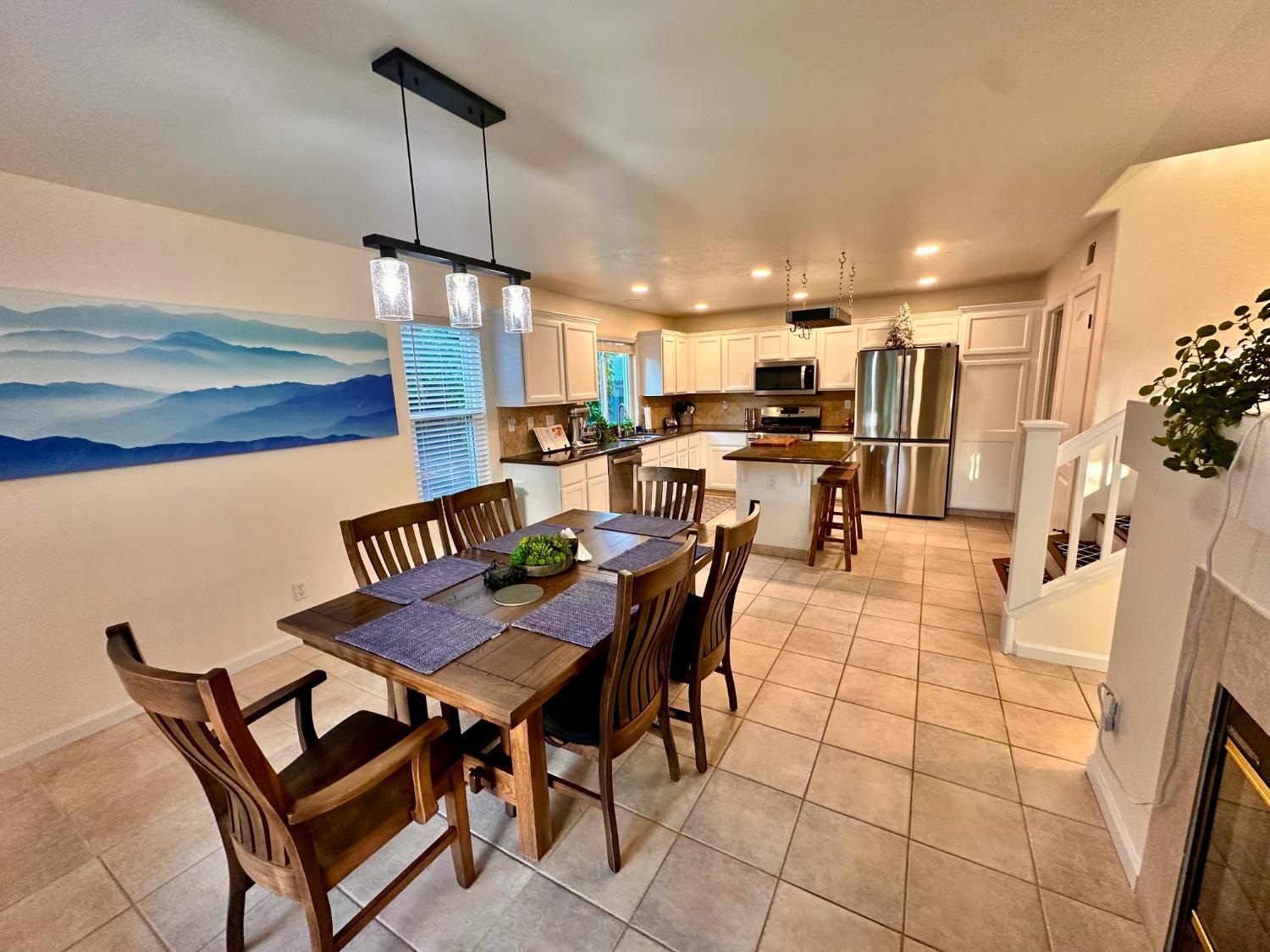 3362 Greenfield Ave, Clovis, CA 93611