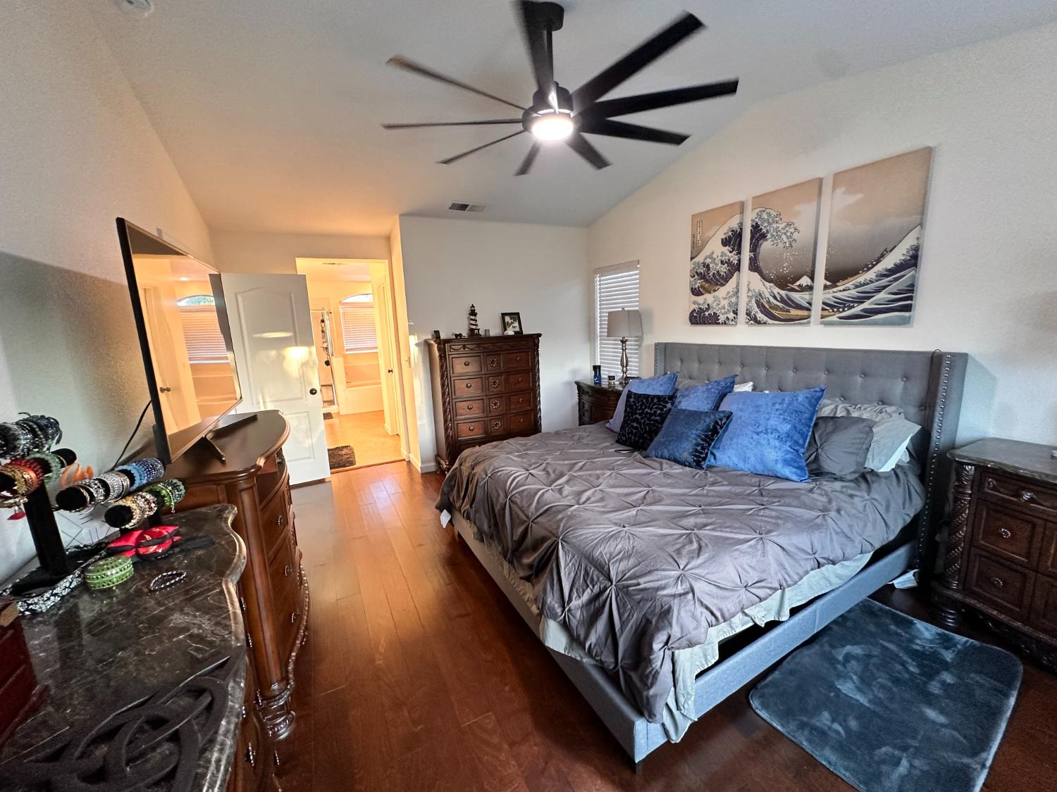 3362 Greenfield Ave, Clovis, CA 93611