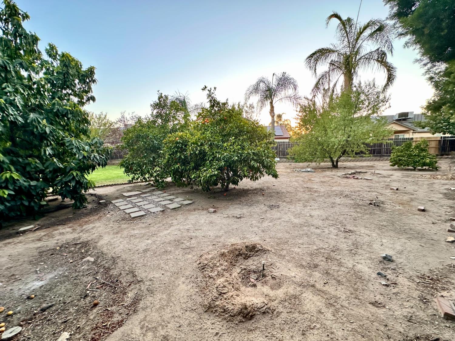 3362 Greenfield Ave, Clovis, CA 93611