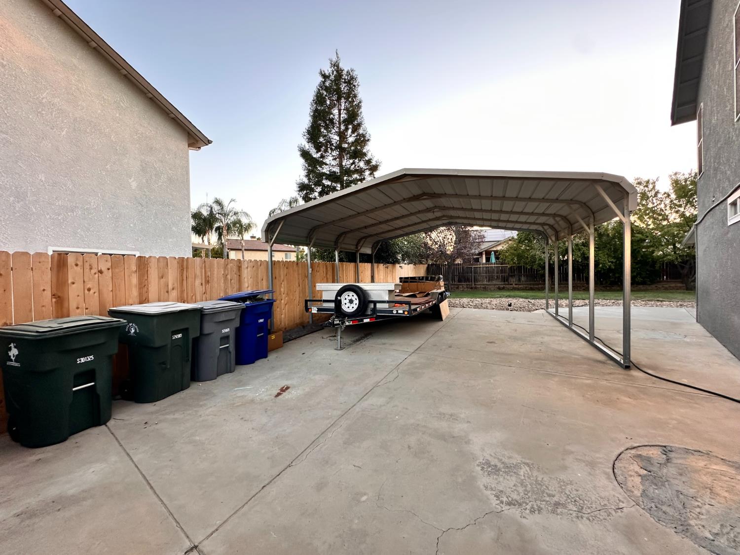 3362 Greenfield Ave, Clovis, CA 93611