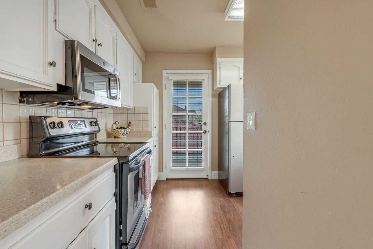 8153 N Cedar Ave #229, Fresno, CA 93720