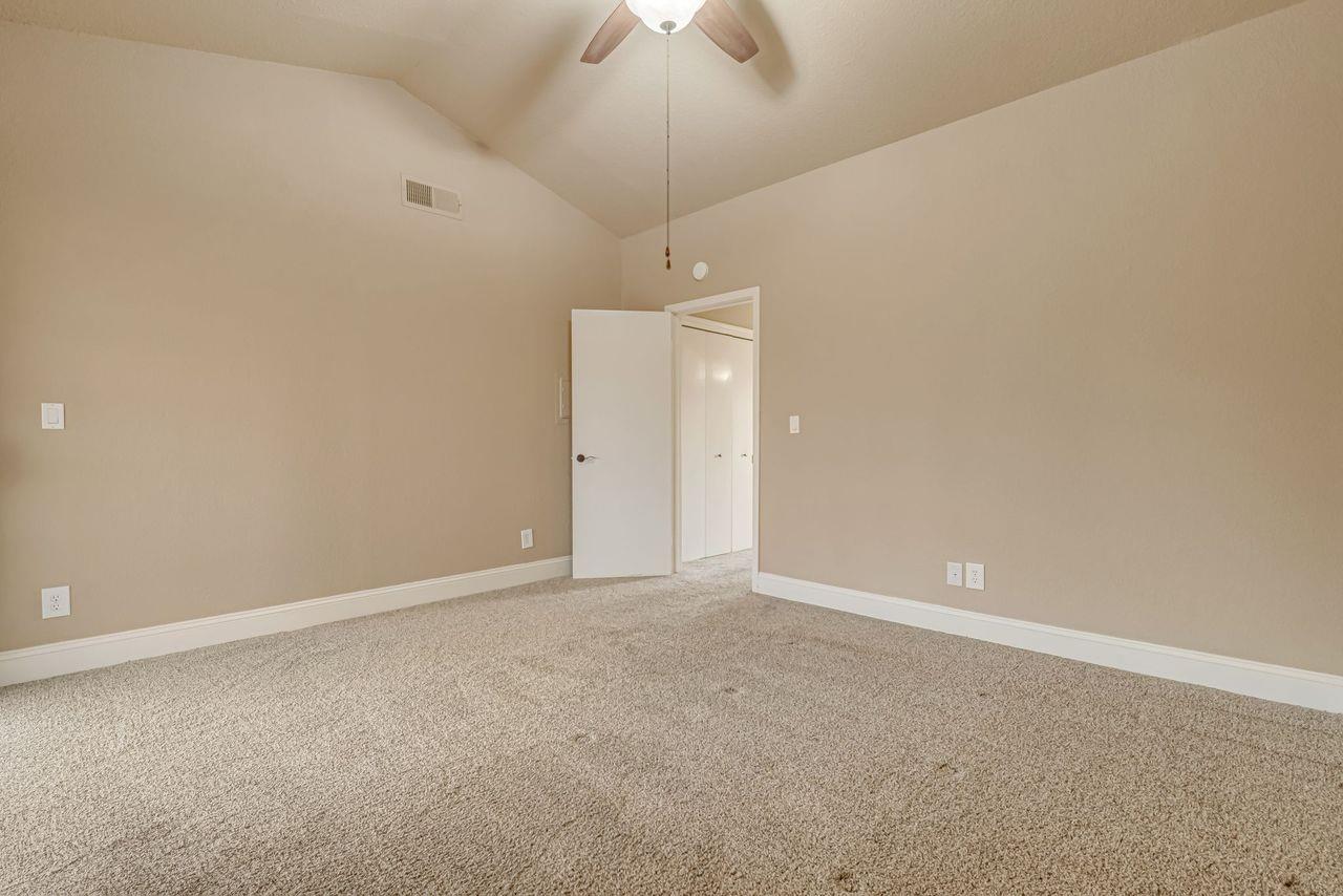 8153 N Cedar Ave #229, Fresno, CA 93720
