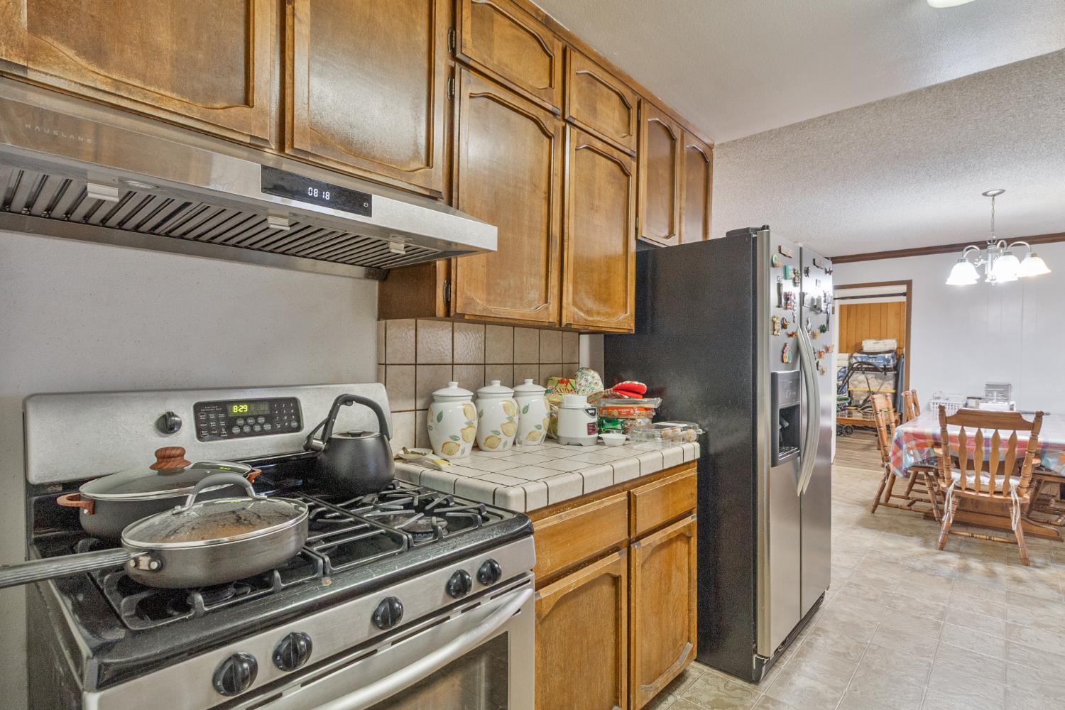 7157 S Cherry Ave, Fresno, CA 93725