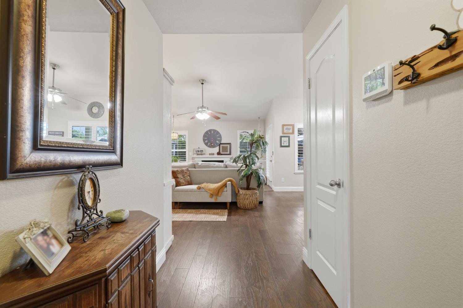 7846 N Woodrow ave, Fresno, CA 93720