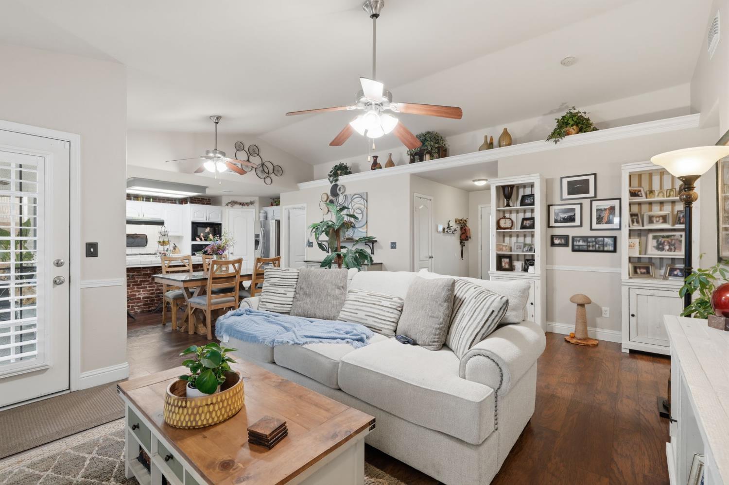 7846 N Woodrow ave, Fresno, CA 93720