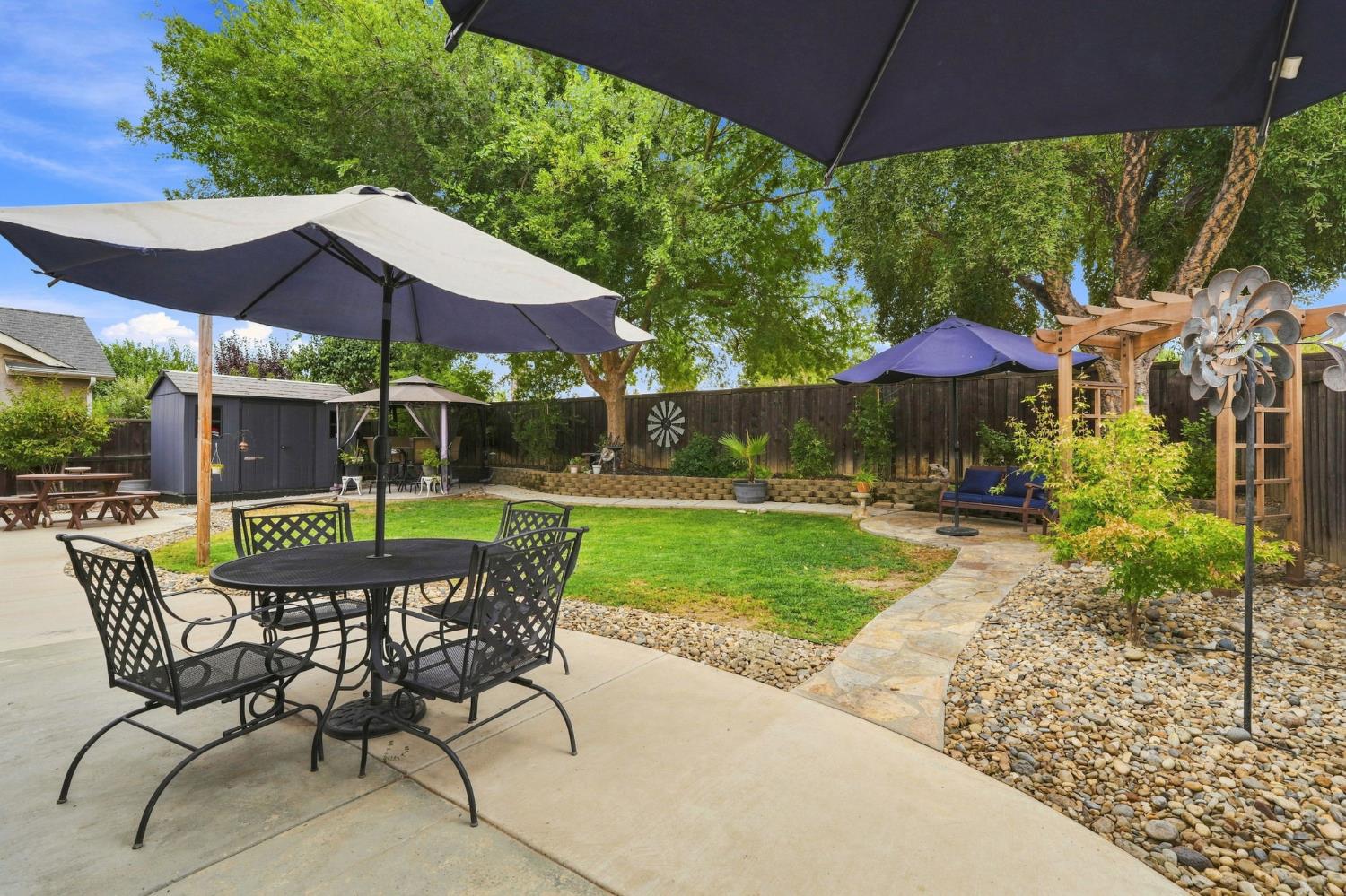7846 N Woodrow ave, Fresno, CA 93720