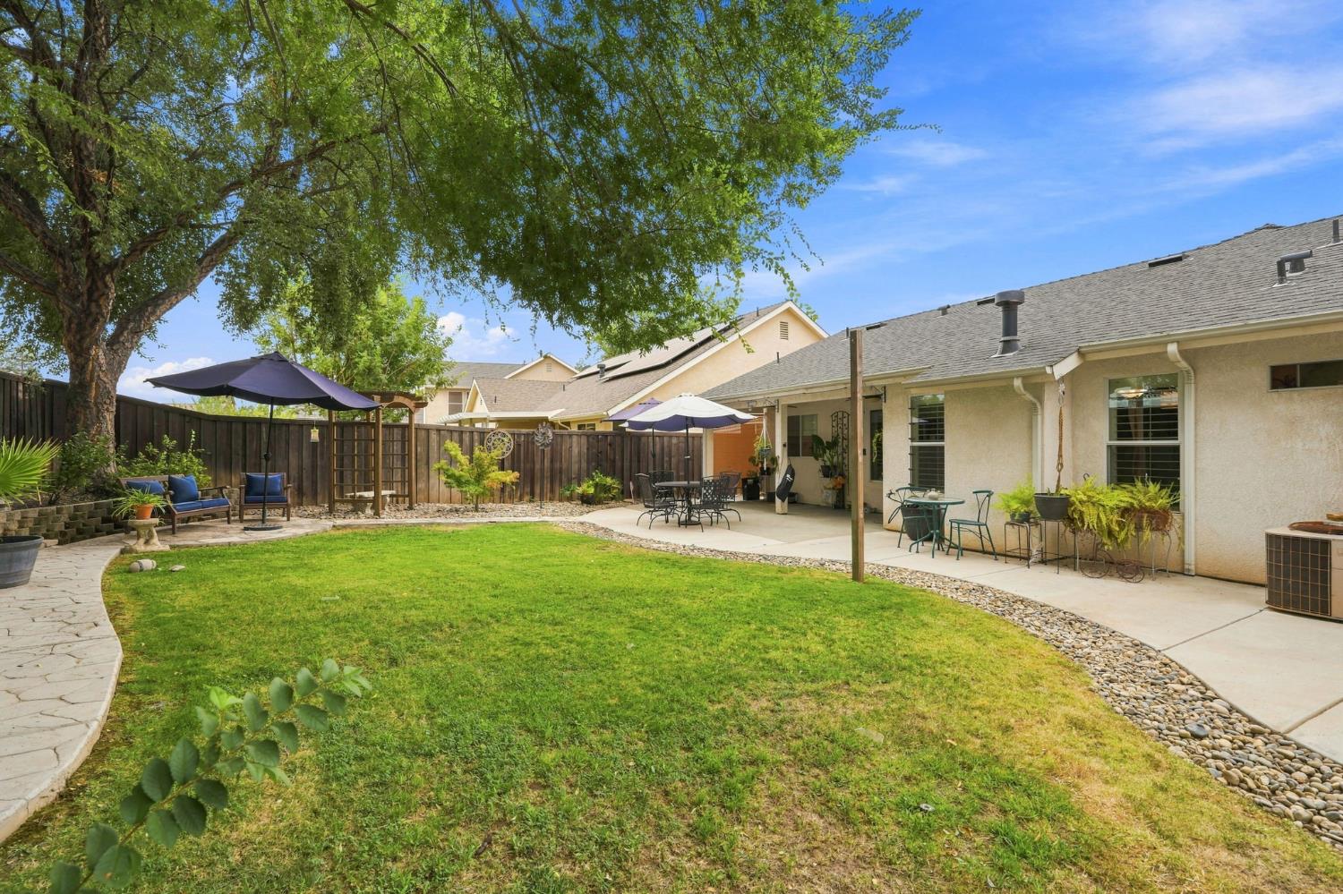 7846 N Woodrow ave, Fresno, CA 93720