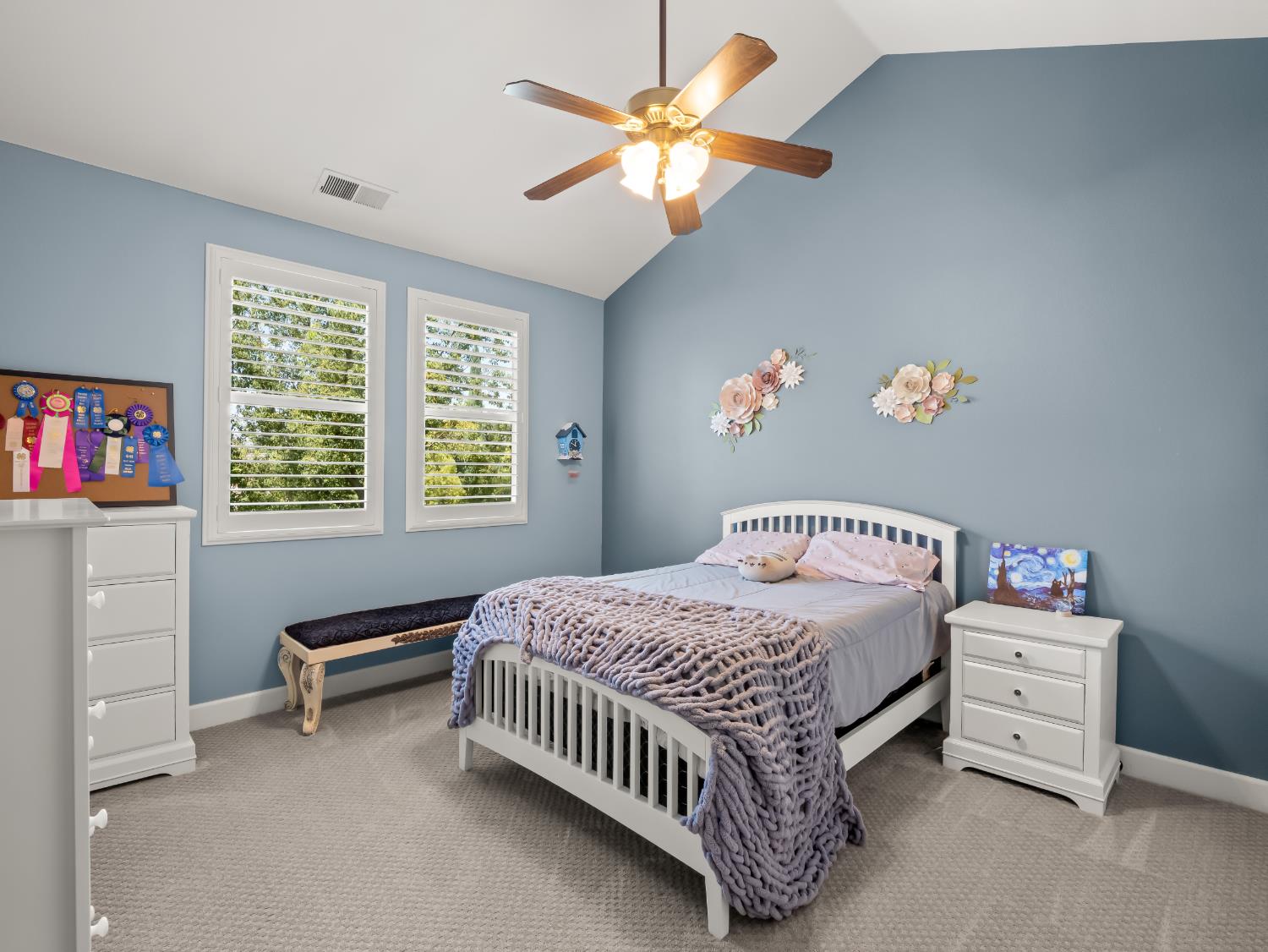 1696 E Banwell Ln, Fresno, CA 93730