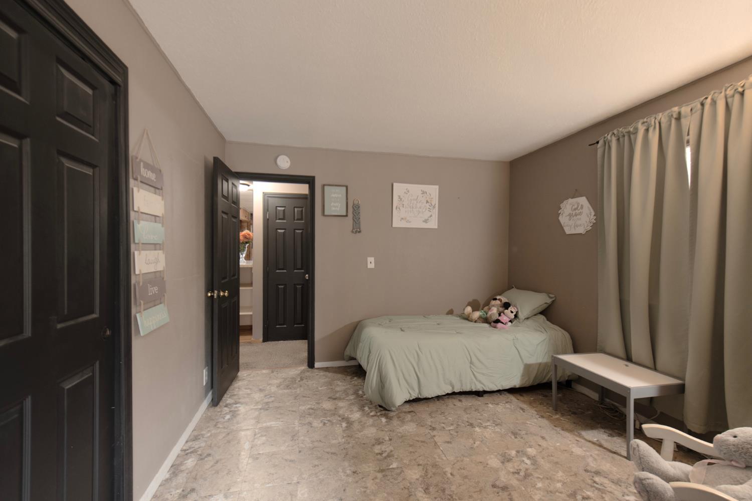 51625 Wildmint Ln, Yokuts Valley, CA 93675
