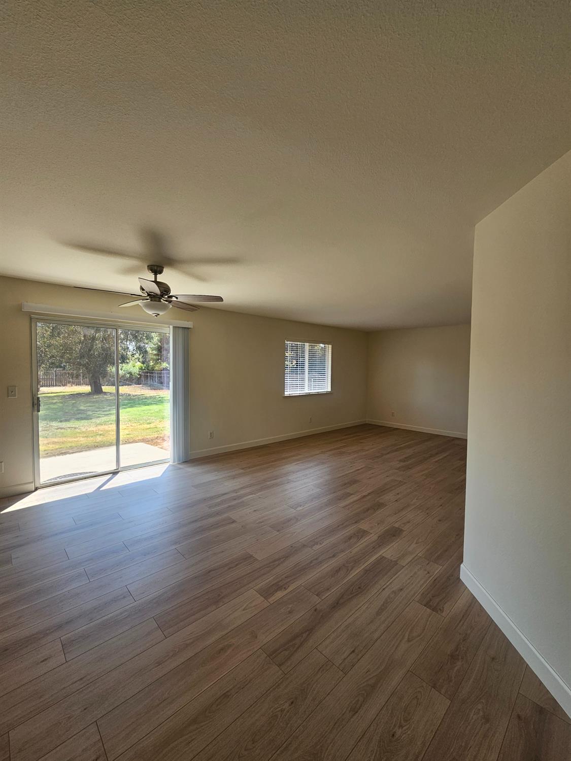 36106 Ruth Ave, Madera, CA 93636