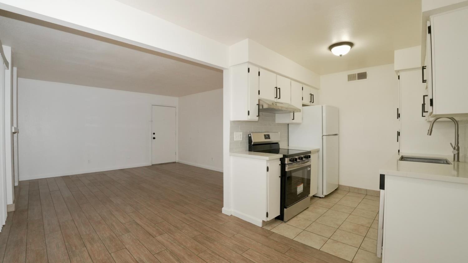 1550 W Ashlan #111, Fresno, CA 93705