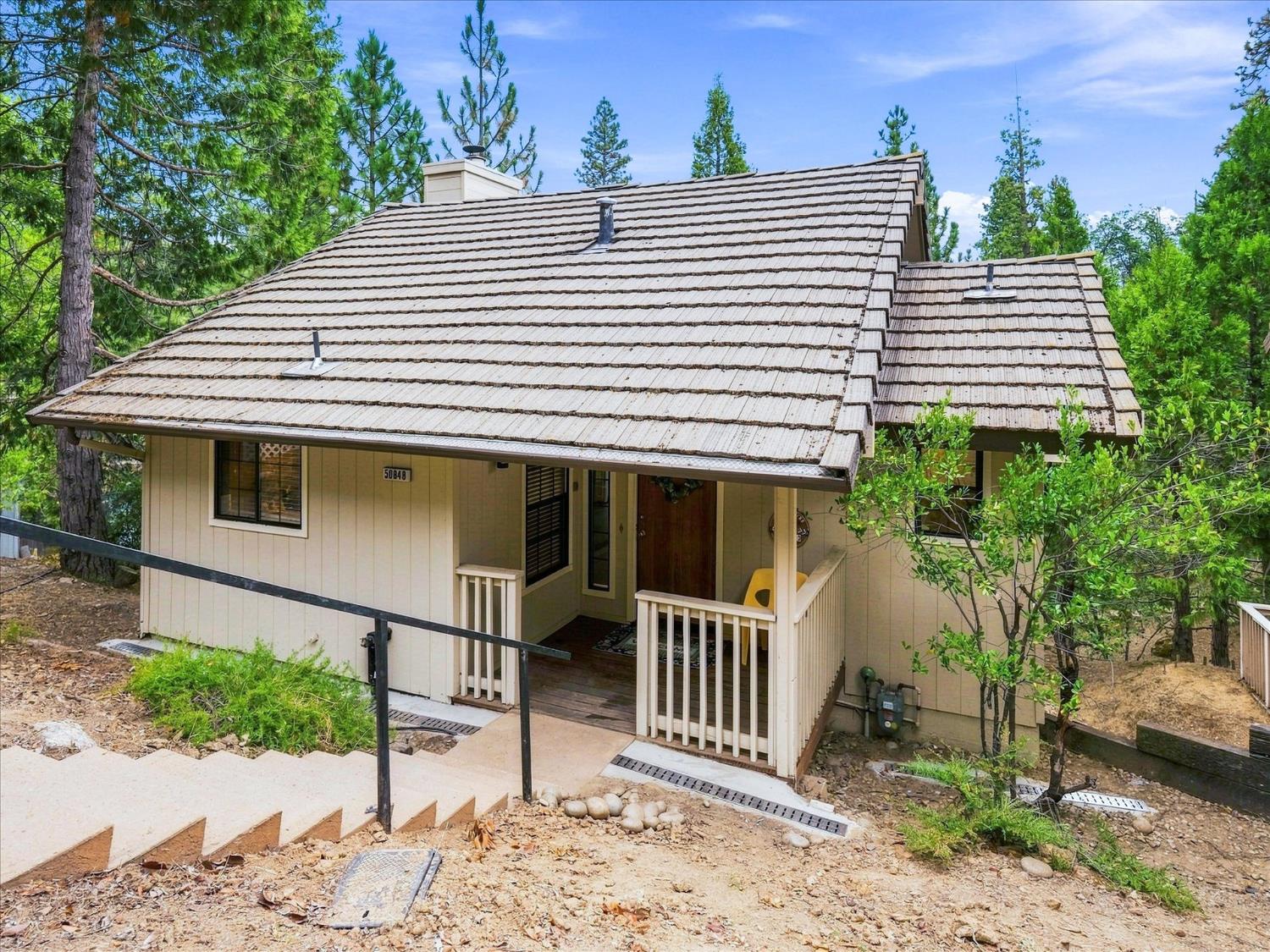 50848 Smoke Tree Trail, Bass Lake, CA 93604