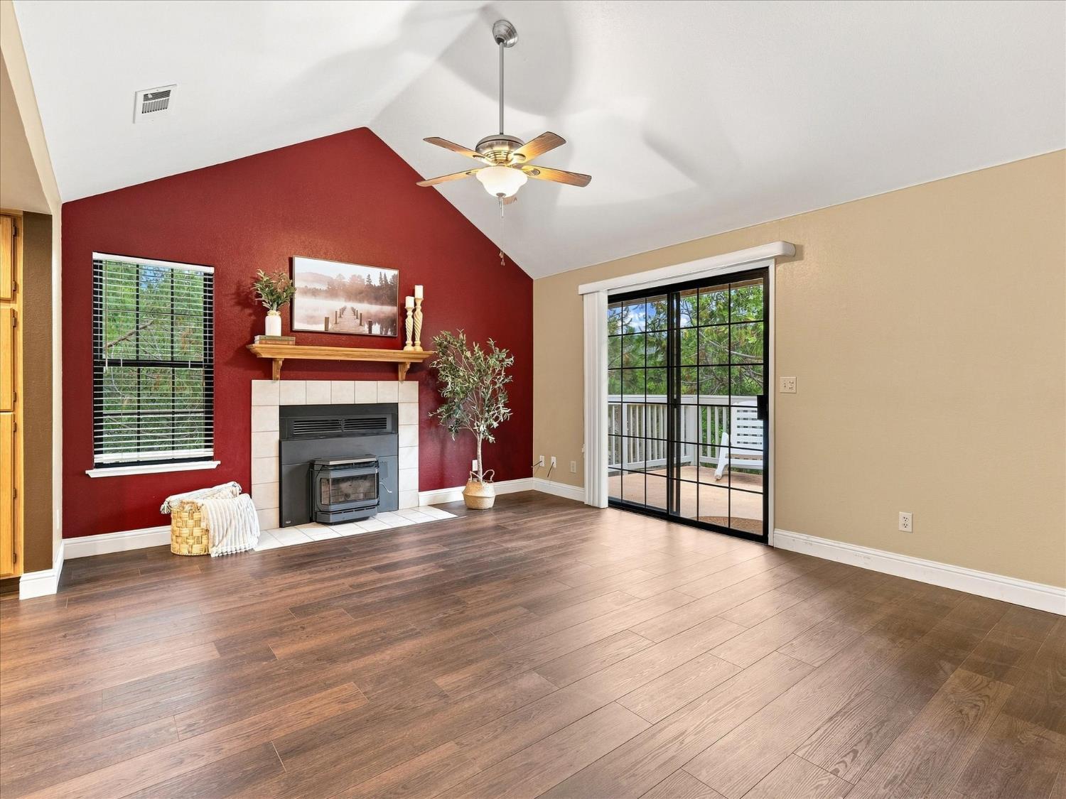 50848 Smoke Tree Trail, Bass Lake, CA 93604