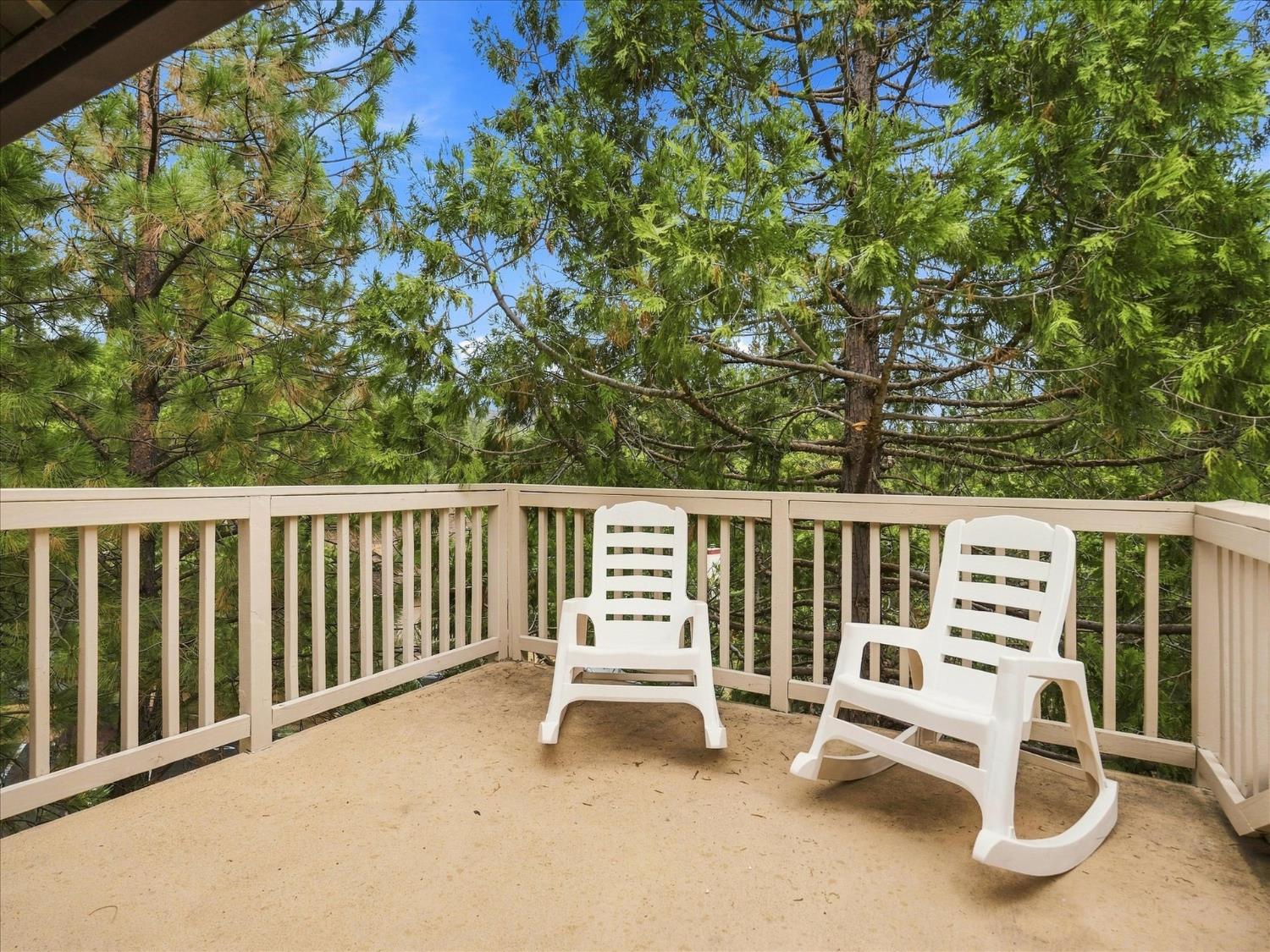 50848 Smoke Tree Trail, Bass Lake, CA 93604