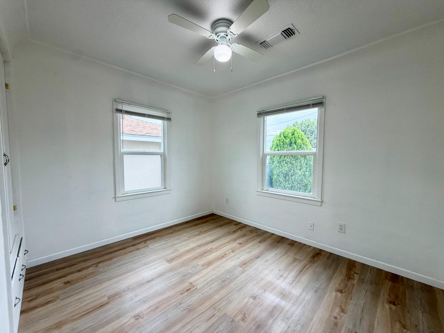 2856 B St, Selma, CA 93662