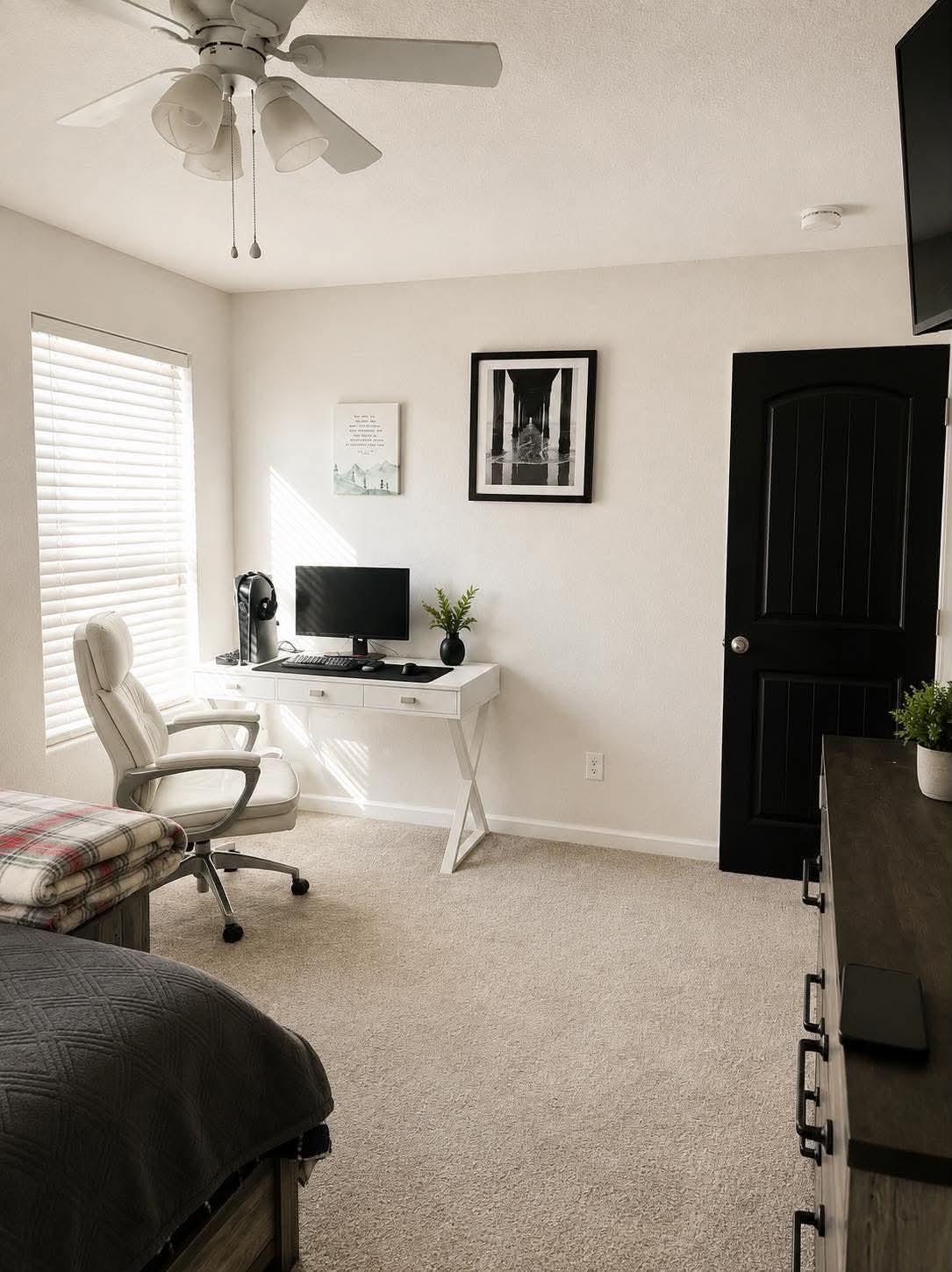 3068 S Foster Ct NE #64, Tulare, CA 93274