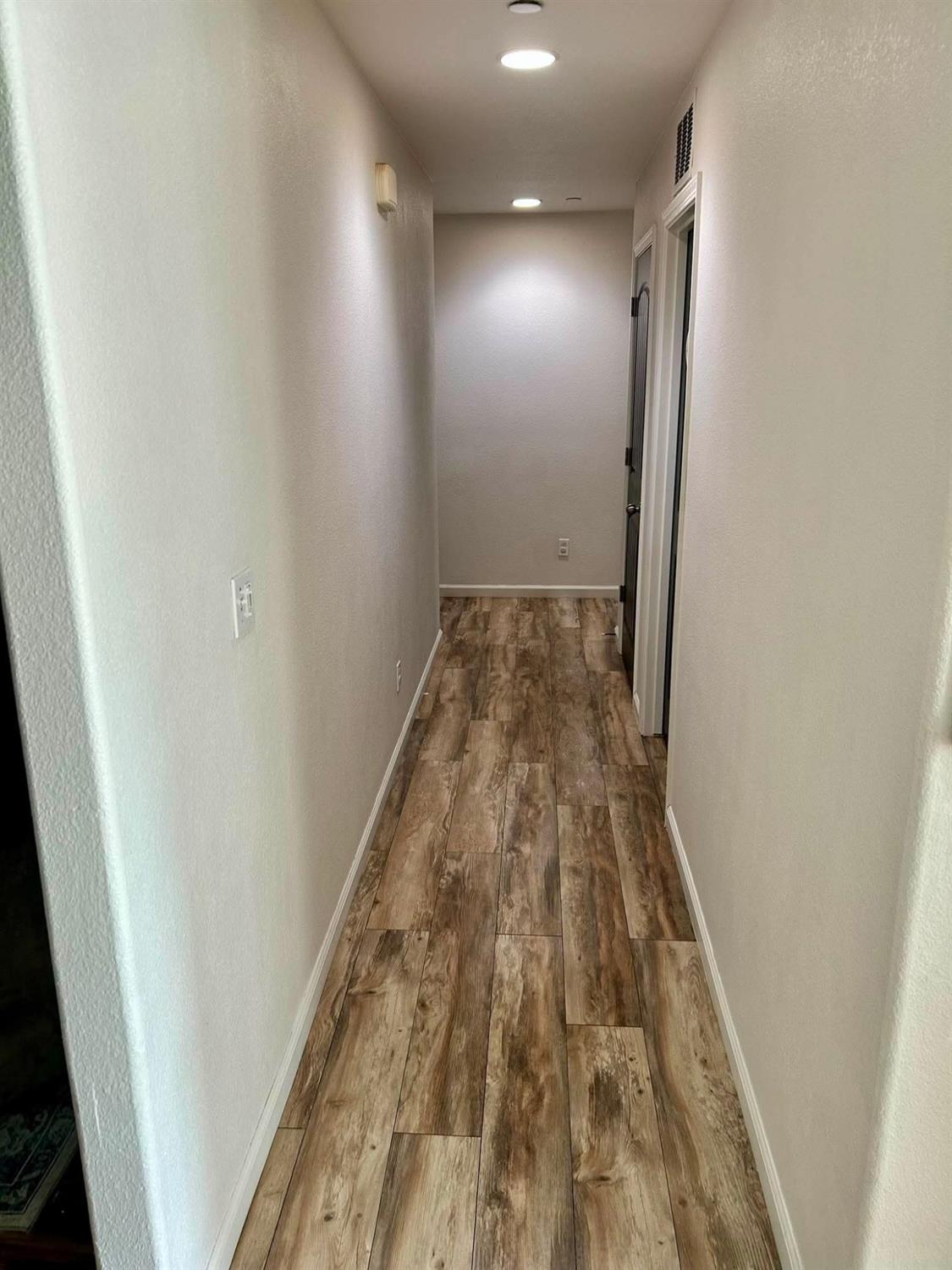 3068 S Foster Ct NE #64, Tulare, CA 93274