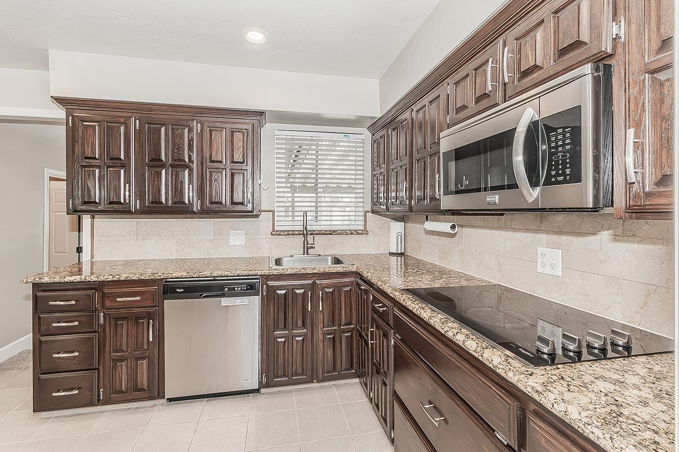 611 San Gabriel Ave, Clovis, CA 93612