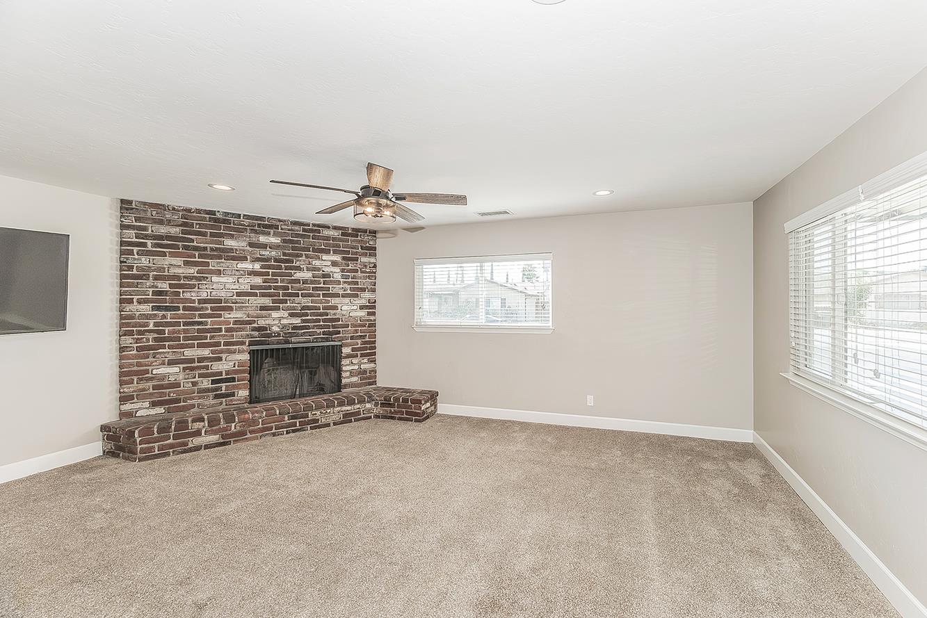 611 San Gabriel Ave, Clovis, CA 93612