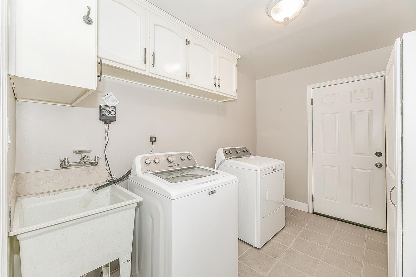 611 San Gabriel Ave, Clovis, CA 93612