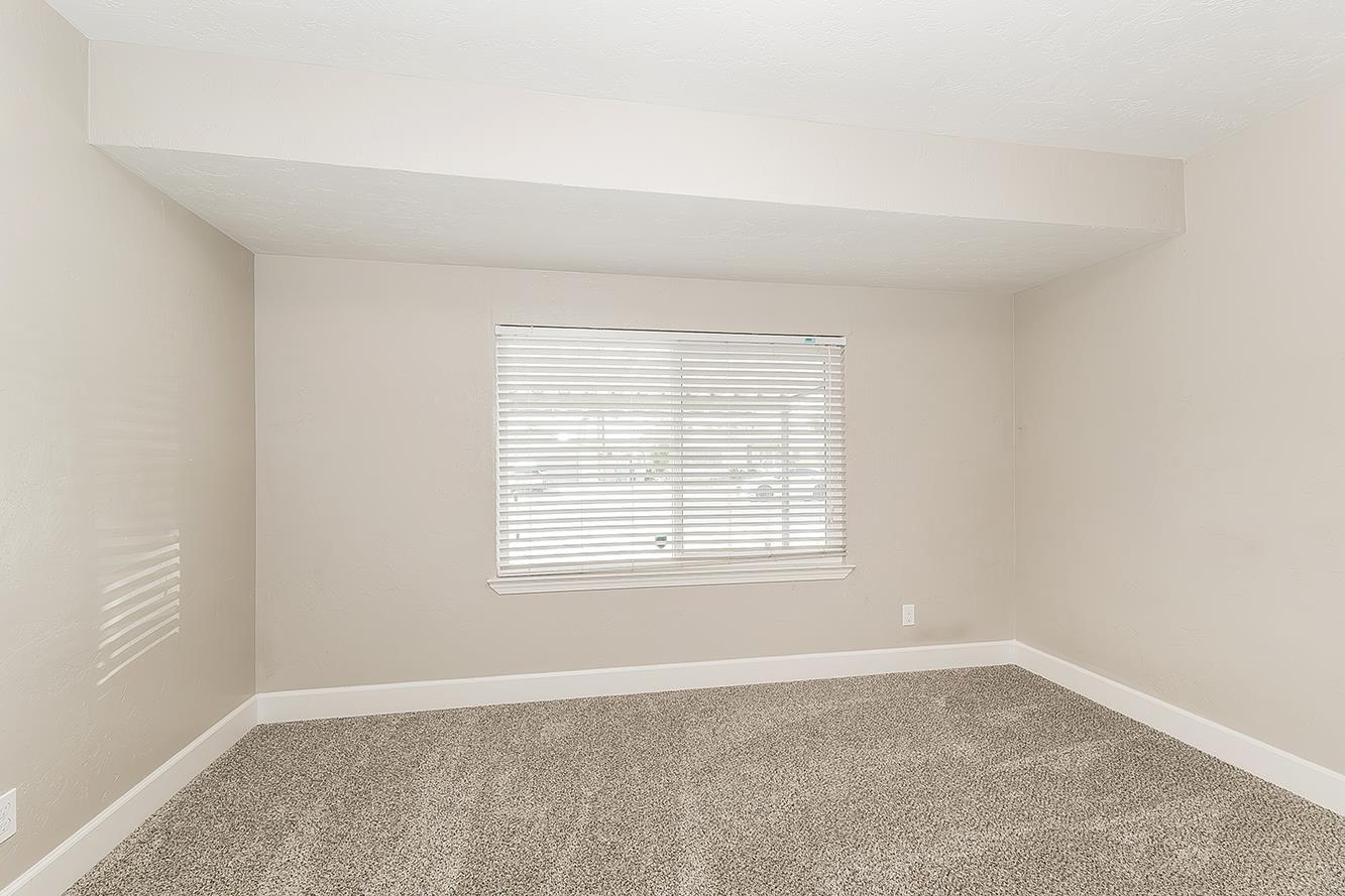 611 San Gabriel Ave, Clovis, CA 93612