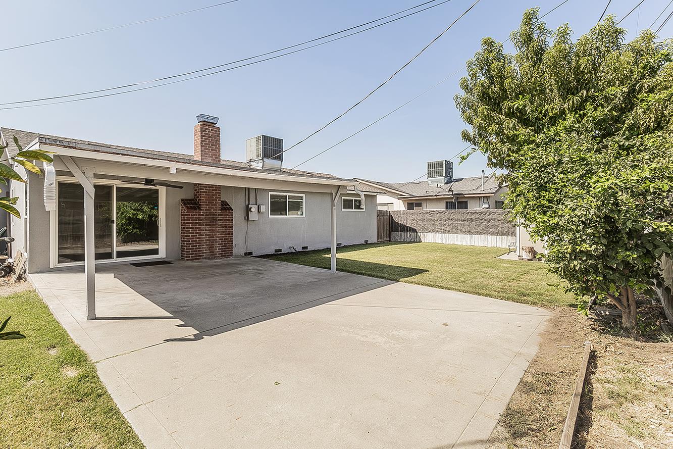 611 San Gabriel Ave, Clovis, CA 93612