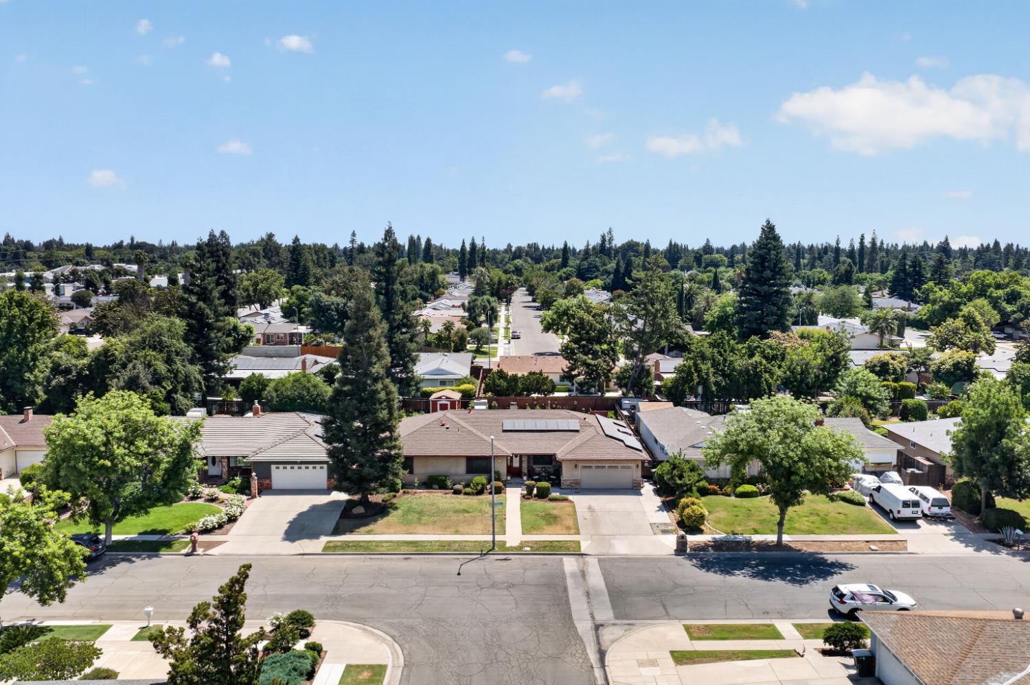 5644 N Hazel Ave, Fresno, CA 93711