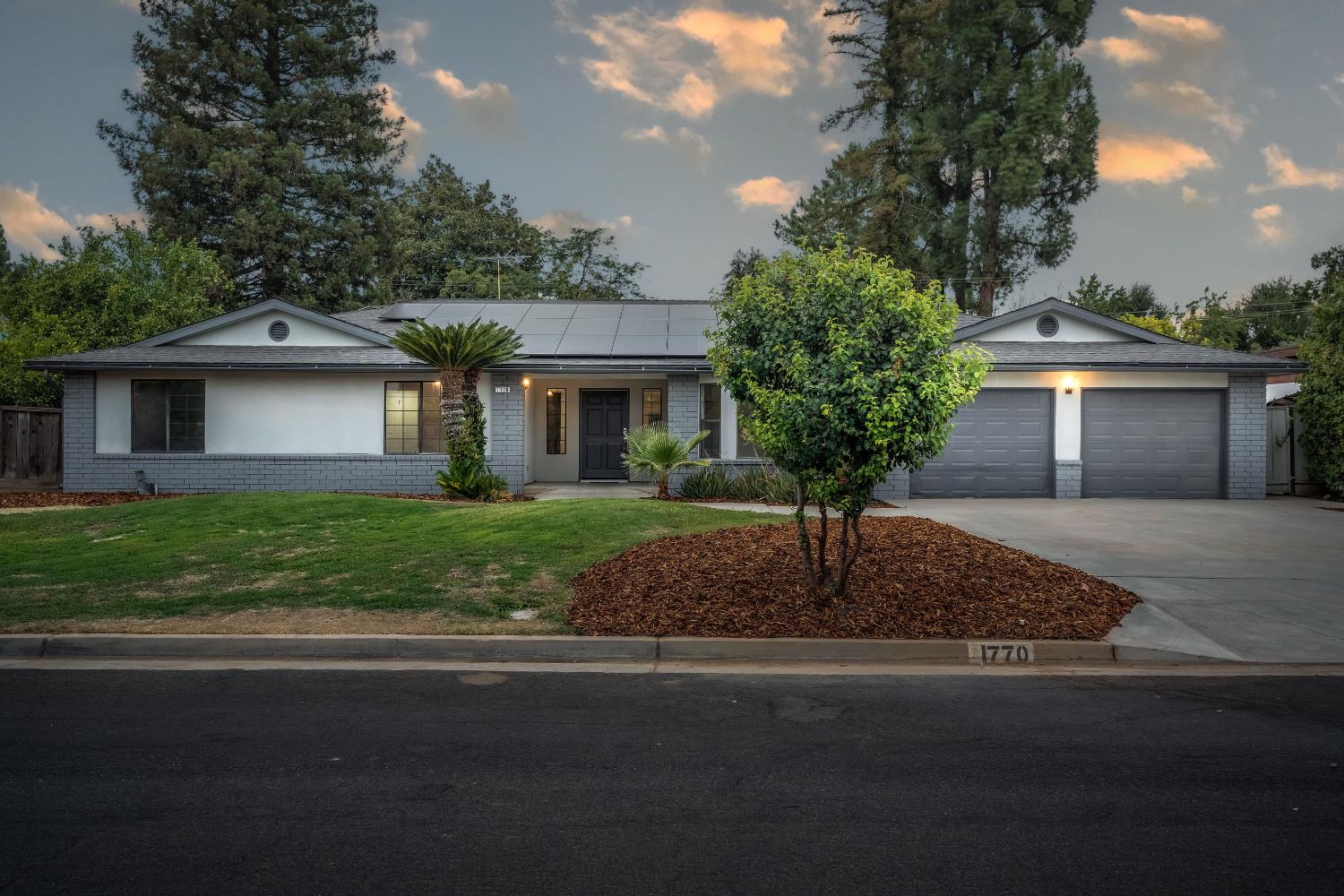 1770 W San Jose Ave, Fresno, CA 93711