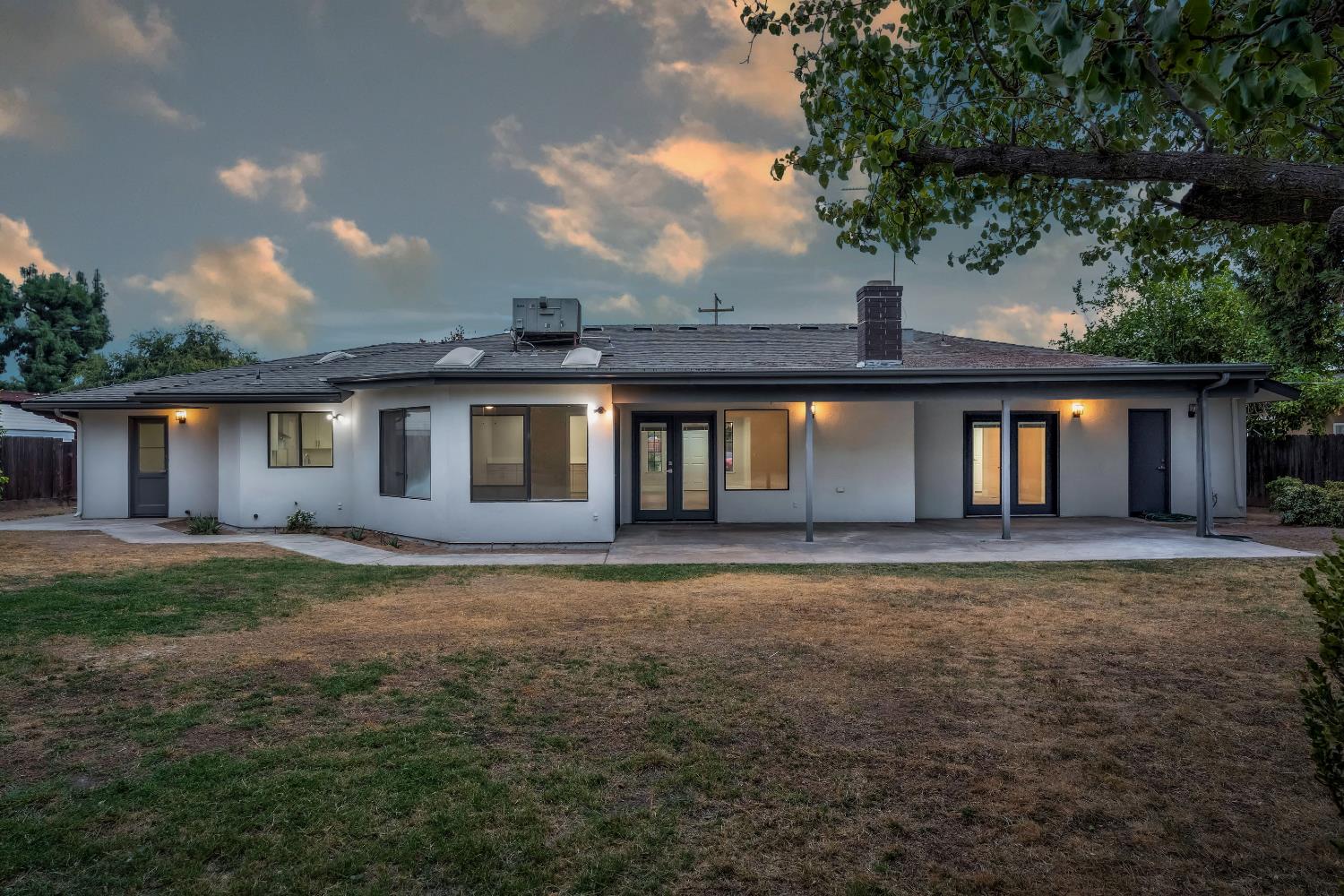 1770 W San Jose Ave, Fresno, CA 93711