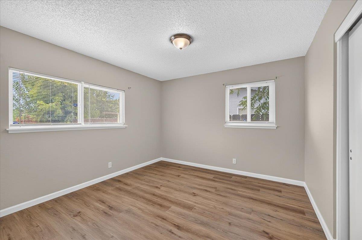 1914 S Backer Ave, Fresno, CA 93702