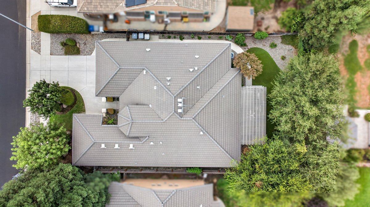 2551 Magill Ave, Clovis, CA 93611
