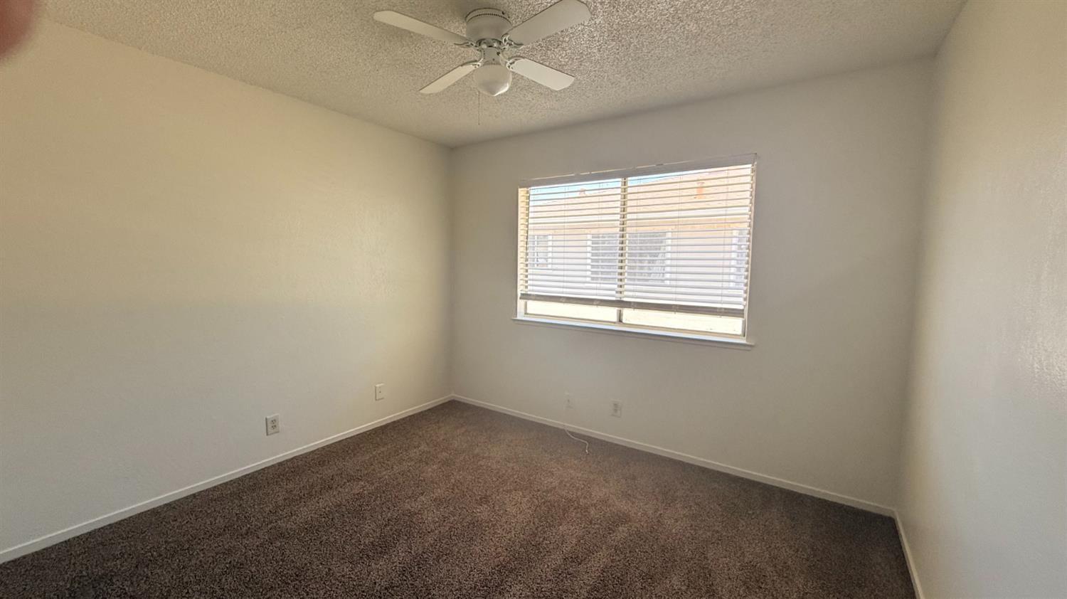 2694 W Fairmont Ave #101, Fresno, CA 93705